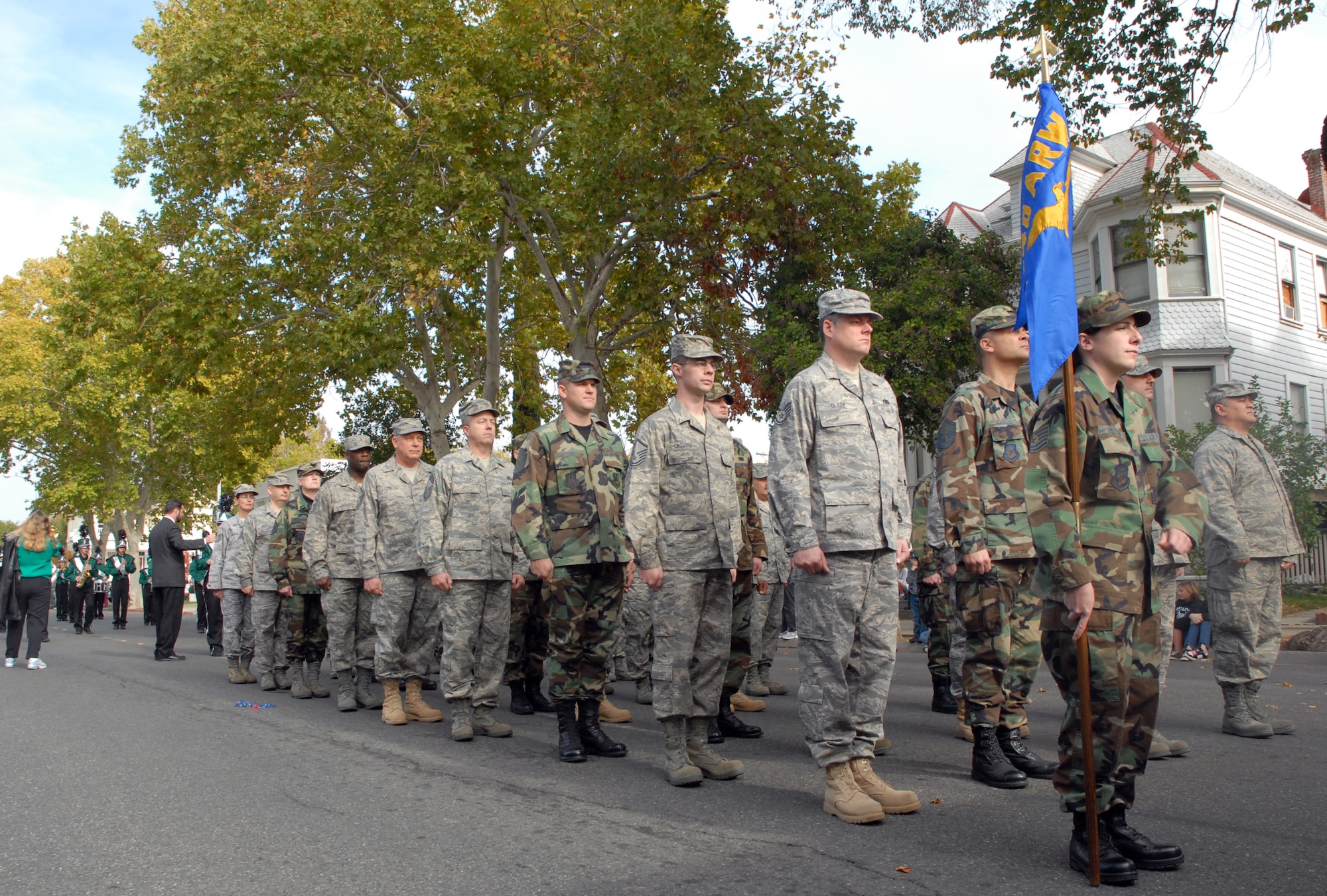 MARYSVILLE, Calif. -- Citizen warriors from the 940th Air Refueling Wing stand at attention preparing to march forward during the annual Marysville Veterans Day parade. A small group of Reservists from the 940th ARW participated in the annual parade, which paid tribute to all who have served in the U.S. armed forces. 
(U.S. Air Force Photo/ Tech. Sgt. Luke Johnson)

