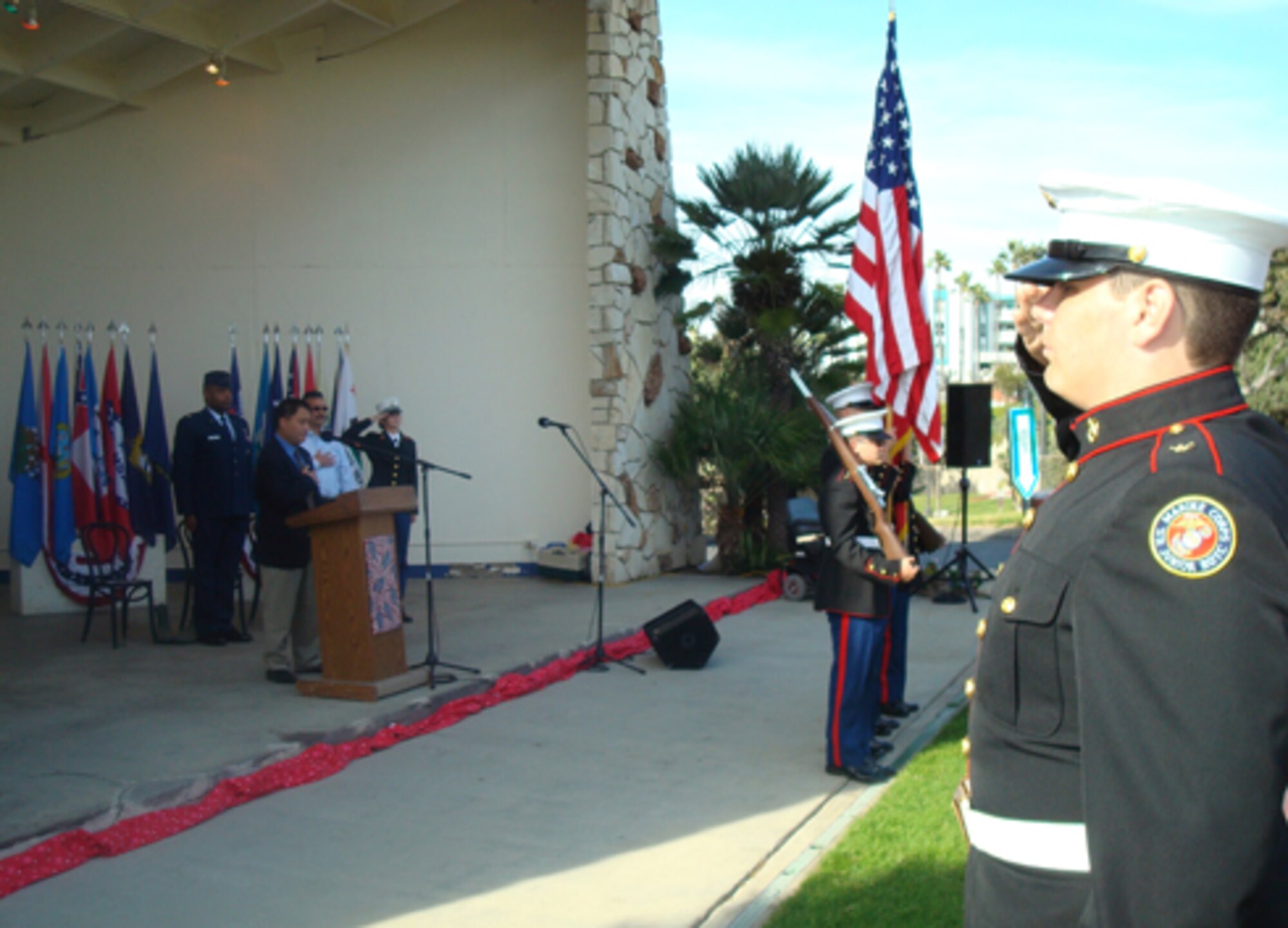 The JROTC Marine Corps unit posted the colors at Redondo Beach’s Annual Veterans Day tribute, Nov. 11. Maj. Harold Jackman, GPS Wing, was the keynote speaker at the event. (Photo by Alicia Garges)