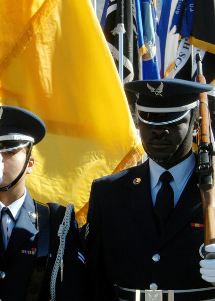 holloman Air Force Base, N.M., Steel Talons Honor Guard members, particapate in the Veterans Day parade, Nov. 8, in Alamogordo, N.M. The duties of the Steel Talons are primarily performing military funerals, postings of the colors and various ceremonies. (U.S. Air Force photo/ Senior Airman Anthony Nelson)