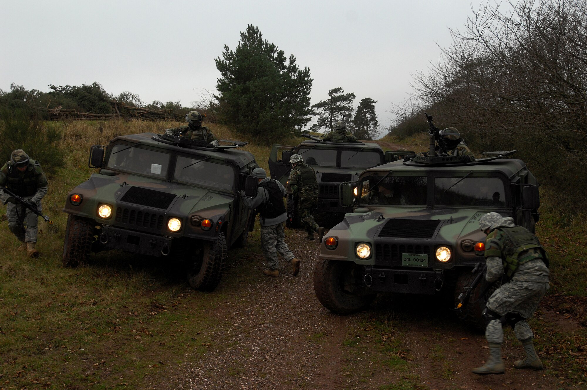U.S. Air Force 423rd Security Forces Squadron members, from Royal Air Force Alconbeary, participate in a two-day Mounted Operations exercise, Nov. 14, 2008 Baumholder, Germany. (U.S. Air Force photo Airman 1st Class Kenny Holston)(Released)