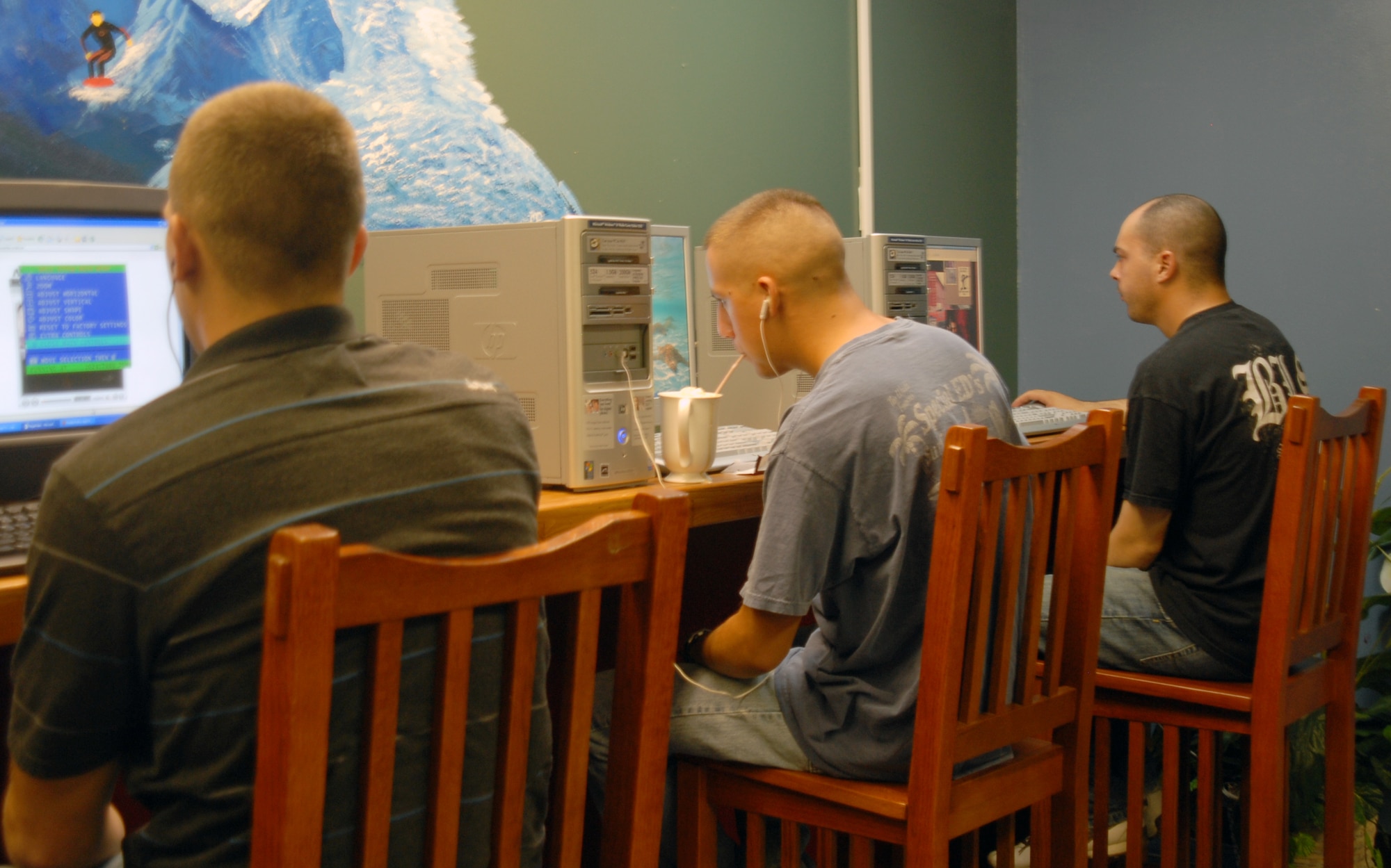 Airmen take advantage of the free high-speed internet access and milk shakes offered at the Wired Bean 5 Nov.  The Wired Bean is a facility where first-term and dorm airmen can spend their after-duty hours in a fun, alcohol-free environment and utilize its free services. 
(U.S. Air Force photo/Michelle Balatero)
