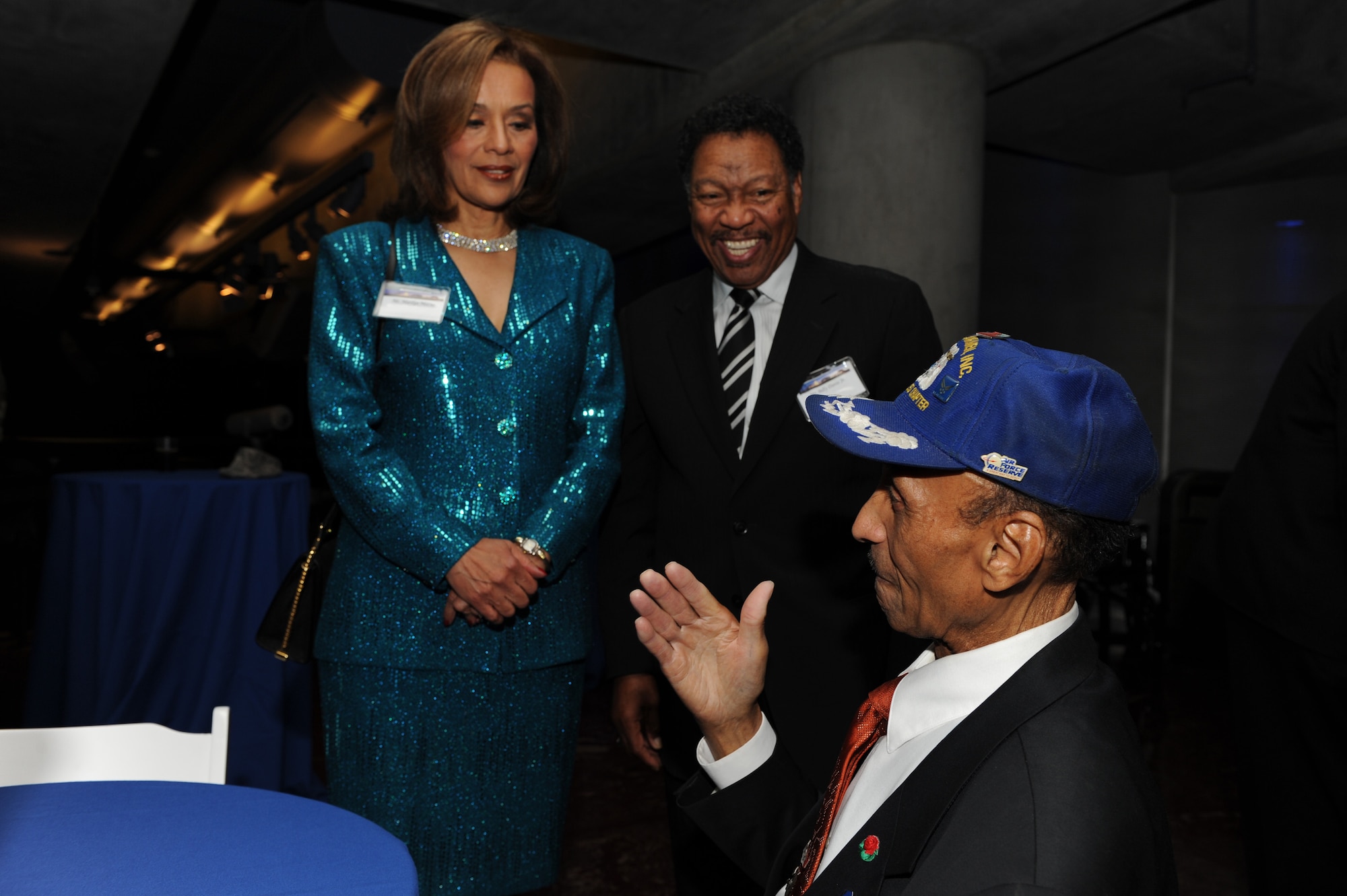 Marilyn McCoo and Billy Davis Jr. talk to O. Oliver Goodall Nov. 17 at the Griffith Park Observatory in Los Angeles. Mr. Goodall is a Tuskegee Airman who was honored by the Friends of the Observatory during Air Force Week Los Angeles. Ms. McCoo and Mr. Davis were former singers of the group, The Fifth Dimension. (U.S. Air Force photo/Staff Sgt. Desiree N. Palacios)

