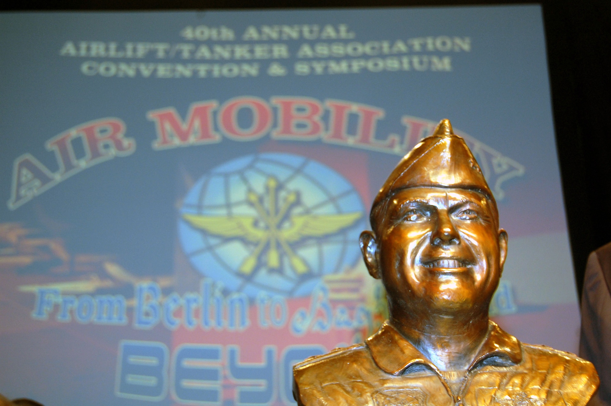 A bronze statue bust in the likeness of retired Maj. Gen. Robert B. Patterson is shown during his induction into the Airlift/Tanker Association Hall of Fame Nov. 8 during the 2008 A/TA convention banquet in Anaheim, Calif.  (U.S. Air Force Photo/Tech. Sgt. Scott T. Sturkol)