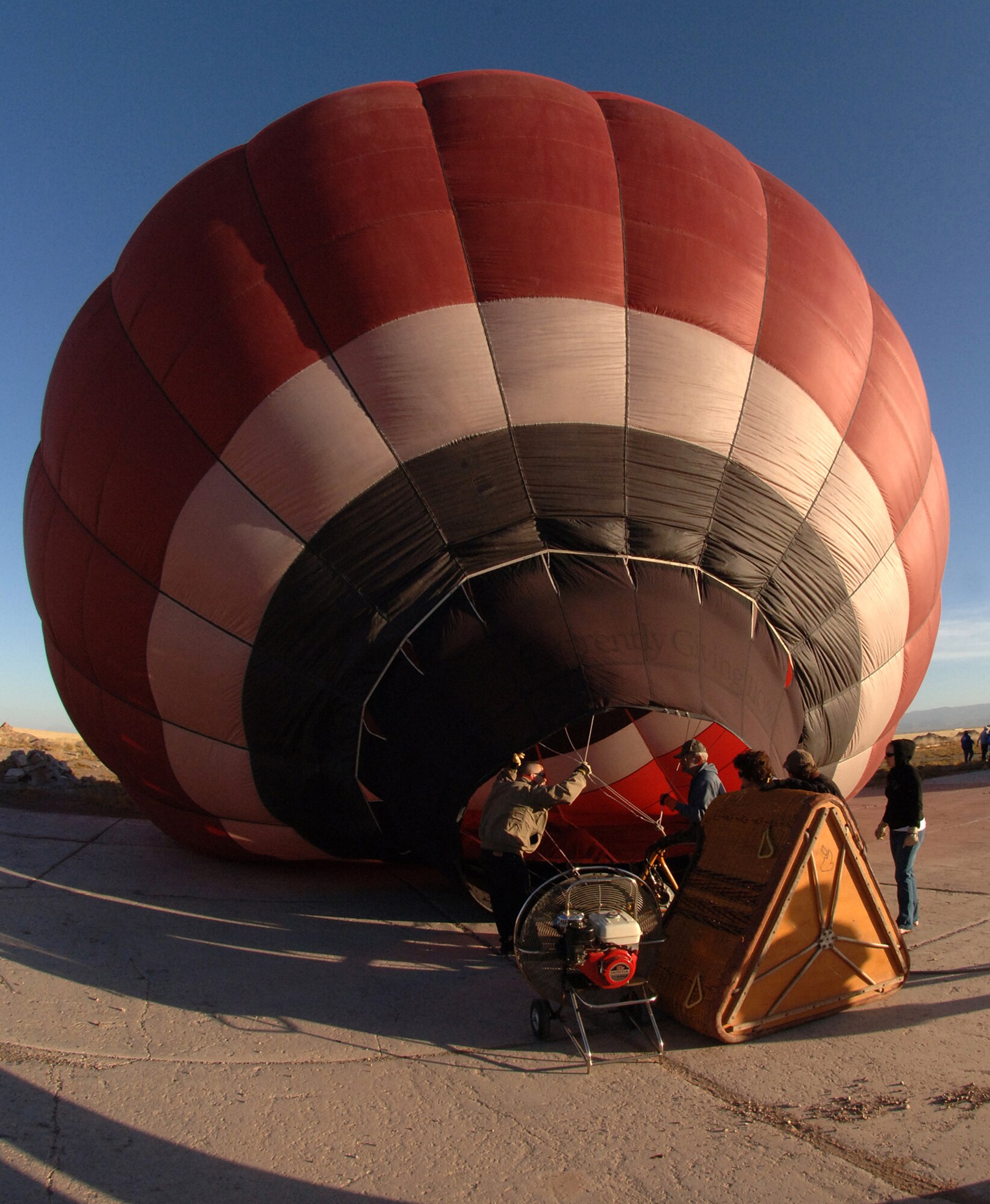 Members of Team Holloman and the local community set up their Hot Air Balloons at Holloman Air Force Base, N.M., Nov. 15. Several people from Holloman and the local area came out for the Holloman Balloon Fest.  (U.S. Air Force photo/Airman 1st Class Michael Means)