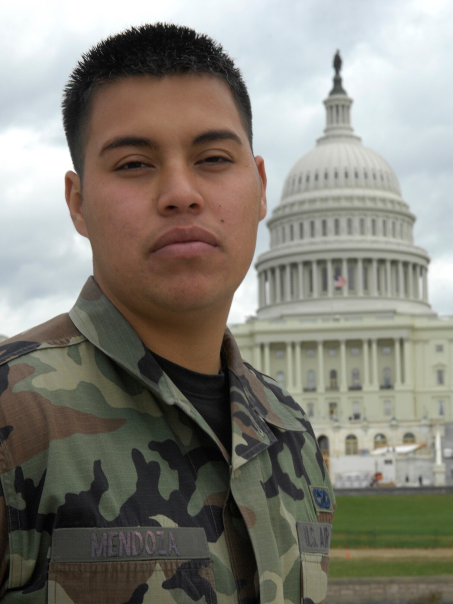 WASHINGTON --  Senior Airman Mendoza is a member of the Armed Forces Inaugural Committee preparing for the 56th Presidential Inauguration on Jan. 20, 2009. (U.S. Air Force photo)