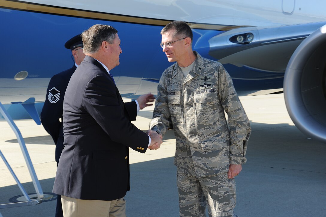 Secretary of the Air Force, the Honorable Michael B. Donley, is welcomed to Vandenberg Air Force Base, Calif., Nov. 22 by Brig. Gen. Jay Santee, 14th Air Force vice commander.   The secretary visited Vandenberg to discuss future plans on how the teams at 14th Air Force and the Joint Space Operations Center there can continue to help combat Airmen in missions abroad here. (U.S. Air Force photo/Airman 1st Class Andrew Satran) 