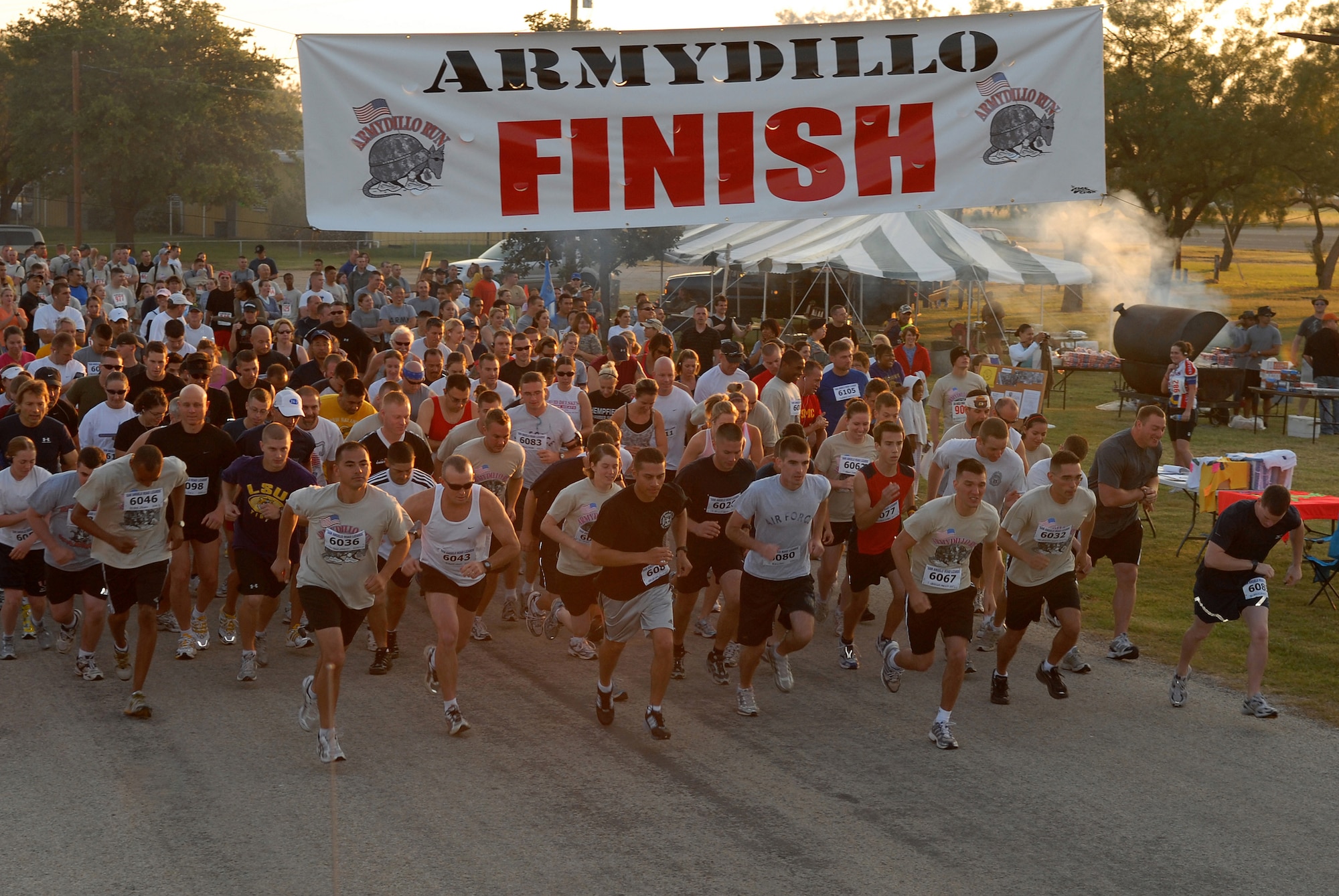 Participants begin the 10-kilometer race portion of the 2008 ArmyDillo Run at Mary E. Lee Park in San Angelo, Texas, Sept. 27. More than 350 people participated in the annual event, which benefits the Sentinel Foundation and consists of the 10-kilometer race, a two-mile individual race, a two-mile team race, and a two-mile military formation race. (U.S. Air Force photo by Senior Airman Kasabyan Musal)