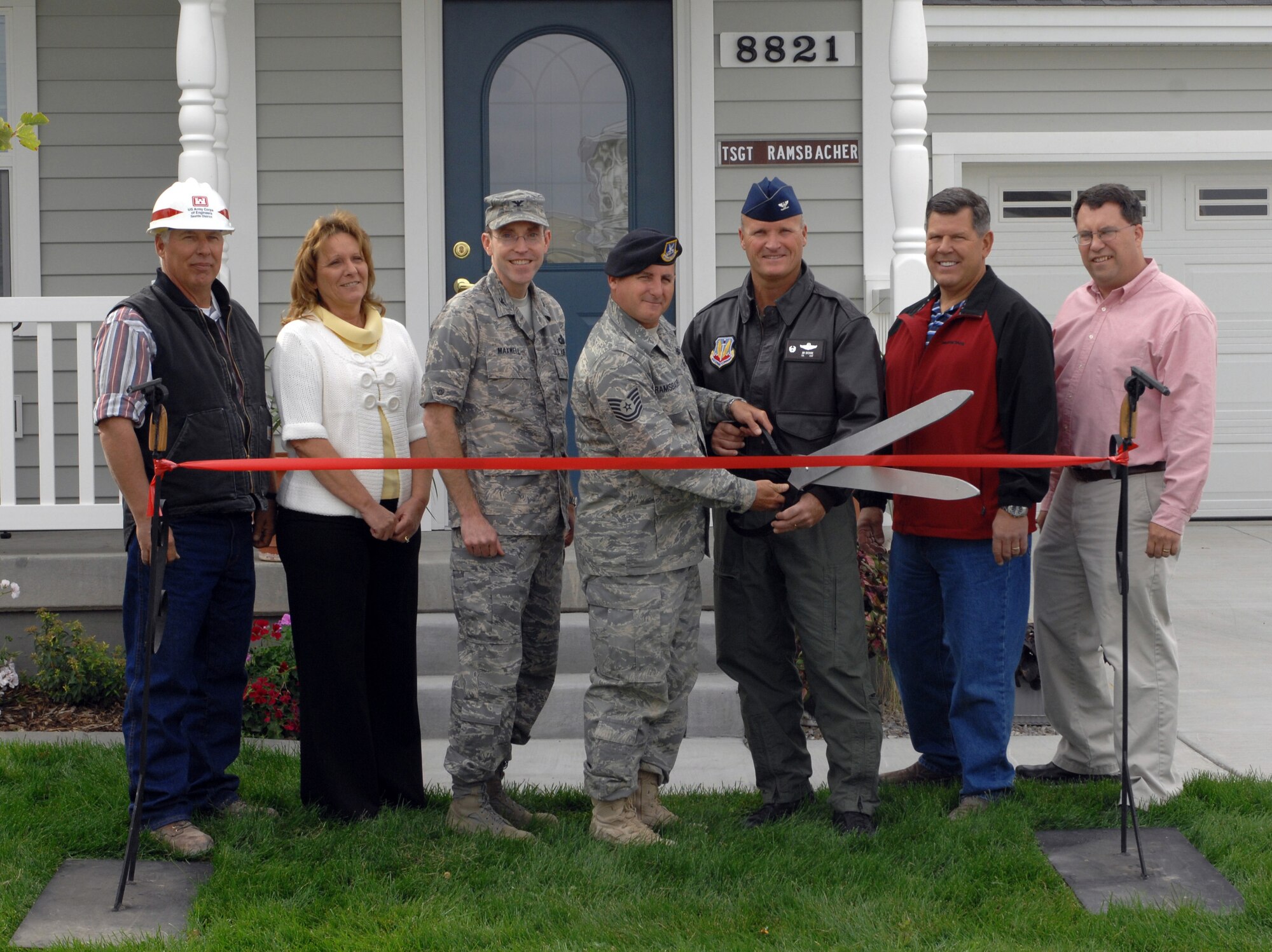 New base housing opens > Mountain Home Air Force Base > Article Display