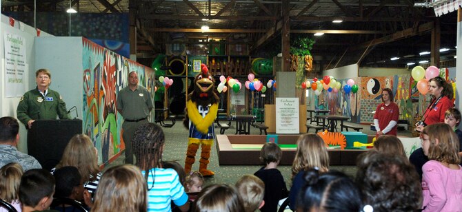 FAIRCHILD AIR FORCE BASE, Wash. – Col. Robert Thomas, 92nd Air Refueling Wing commander, kicks off the grand opening of the Funhouse by acknowledging everyone involved with making the Funhouse a success at the FunSpot Sept. 26. (U.S. Air Force photo / Airmen 1st Class Melissa Barnett)