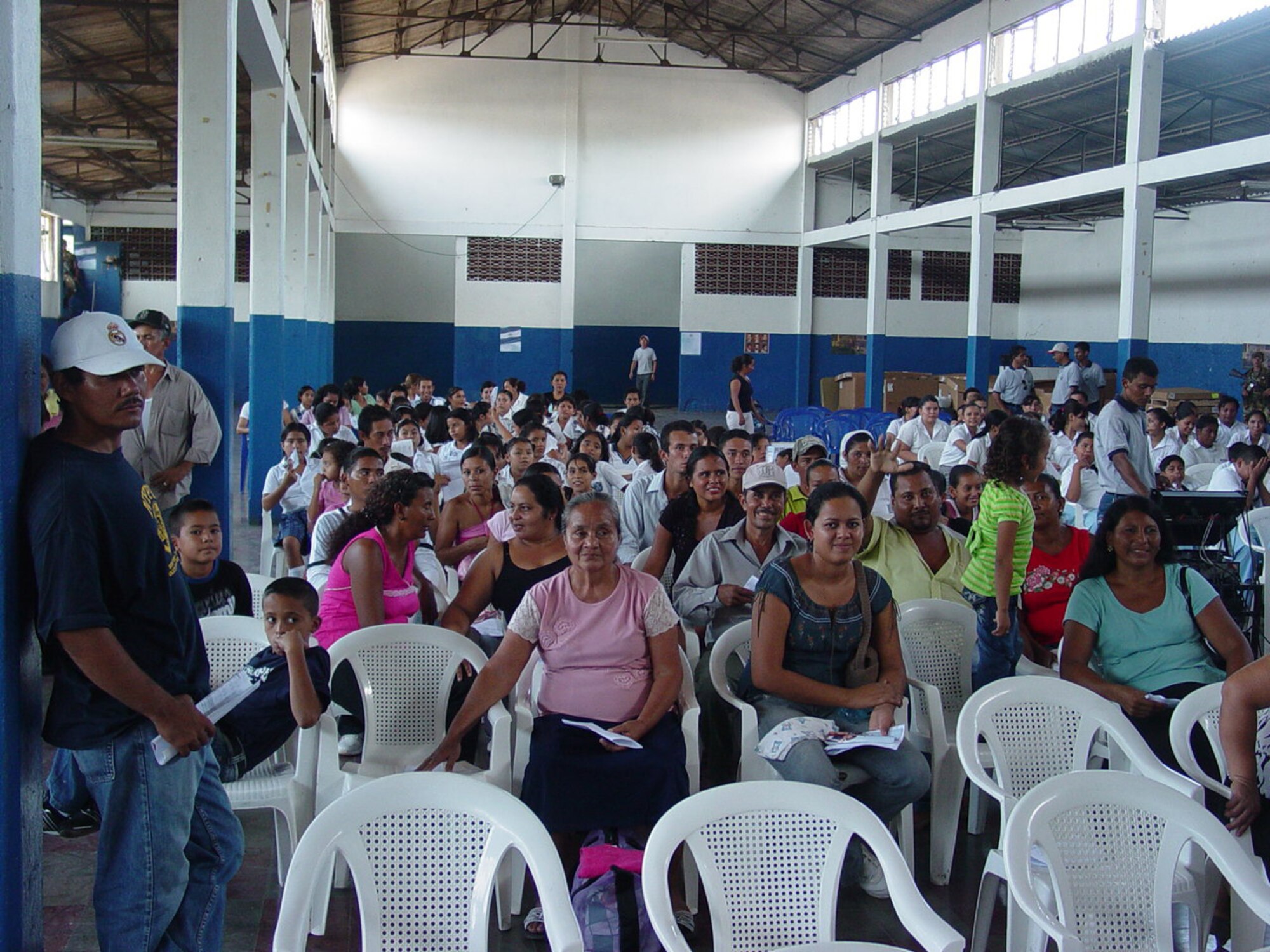 Patients wait patiently for dental care at the clinic.  The first all-dental team participated in a readiness exercise in Zacatecoluca, El Salvador. Eighteen dentists and technicians from Barksdale, Lackland, Langley and Eglin Air Force Bases supported the exercise Sept. 6-20. (courtesy photo)                           