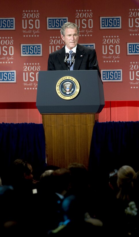 President George W. Bush addresses the audience at the 2008 USO World Gala, Marriott Wardham Park Hotel, Washington, D.C., Oct. 1, 2008.