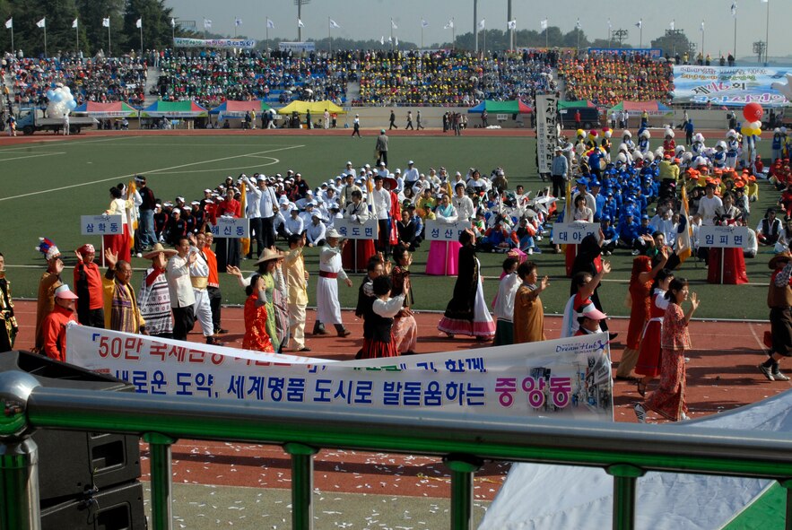 Citizens of Gunsan, Republic of Korea, march during the 46th Gunsan Citizens Day Citizens Parade, 01 October 2008. (U.S. Air Force photo/Senior Airman Dana Hill)
