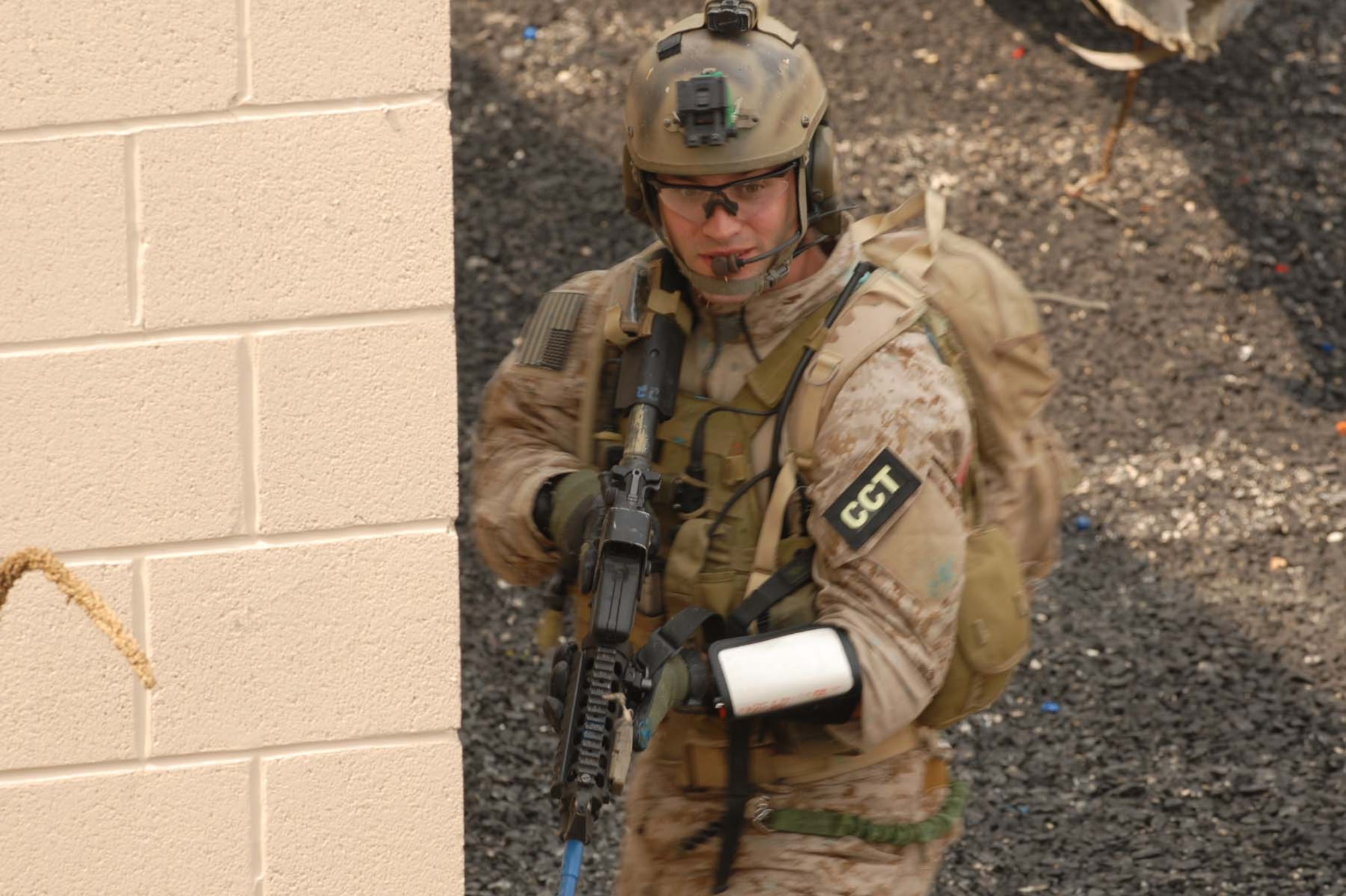 U.S. Air force photo of a pararescumen during Urban Tactical Personal Recovery exercise at the 2008 Para Rescue Rodeo hosted by the 123rd Special Tactics Squadron Kentucky Air National Guard. The rodeo consisted of Air Force, Air Force Reserve, Air National Guard and Canadian participants. During the weeklong event consisting of eight different teams they competed in five different areas. Mass casualty, Urban Tactical Personal Recovery, Confine Space, Rescue Jump Master, and the Canopy Accuracy event. The Main goal of the rodeo was competition, providing cross intelligence sharing and training in a simulated real life environment. (USAF Photo by MSgt Gerold O. Gamble) (released)