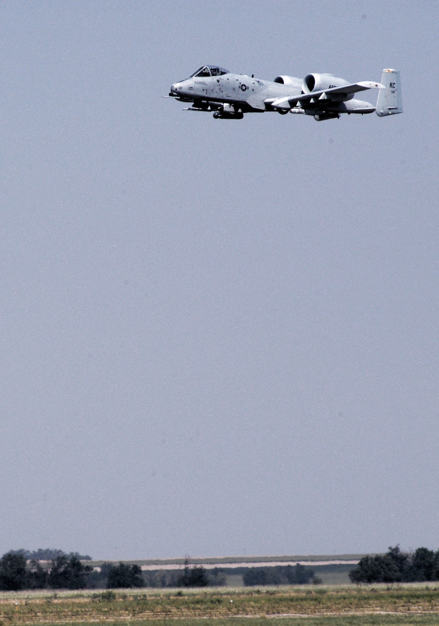 Twenty-five to 30 A-10 Thunderbolt IIs, like this one, will participate in Hawgsmoke 2008 in Salina, Kan., Oct. 15 to 18, despite an Air Force time-compliance technical order issued Oct. 3 to inspect for wing cracks on 130 of the service's almost 400 A-10 aircraft.  Hawgsmoke is an Air Force A-10 bombing and gunnery competition held every two years.  (U.S. Air Force photo/Maj. David Kurle)