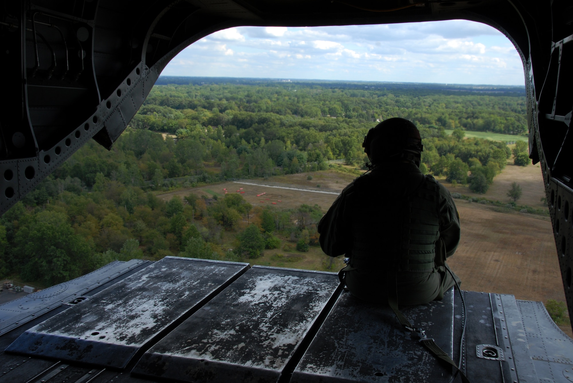 Employers enjoyed the view ooutside the CH-47 Chinook during their flight back from Camp Perry to the 180th Fighter Wing. Photo by Senior Airman Jodi Joice