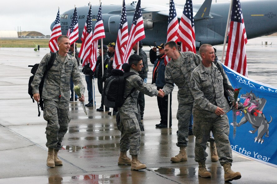 Over 300 active duty and Reserve Airmen of the 34th Expeditionary Fighter Squadron returned Oct. 5 from a four-month deployment to Joint Base Balad, Iraq. This homecoming marks the close of 400-straight days at Balad for the 388th FW and 419th FW.  From August 2007 to October 2008, the wings’ fighter squadrons deployed back-to-back, flying over 5,000 combat missions and 20,000 hours.  During 24-hour-a-day operations, they responded to over 3,000 requests for air support and provided precision-guided, air-to-ground weapons in over 200 engagements. (U.S. Air Force by Master Sgt. Ted Robinson)      