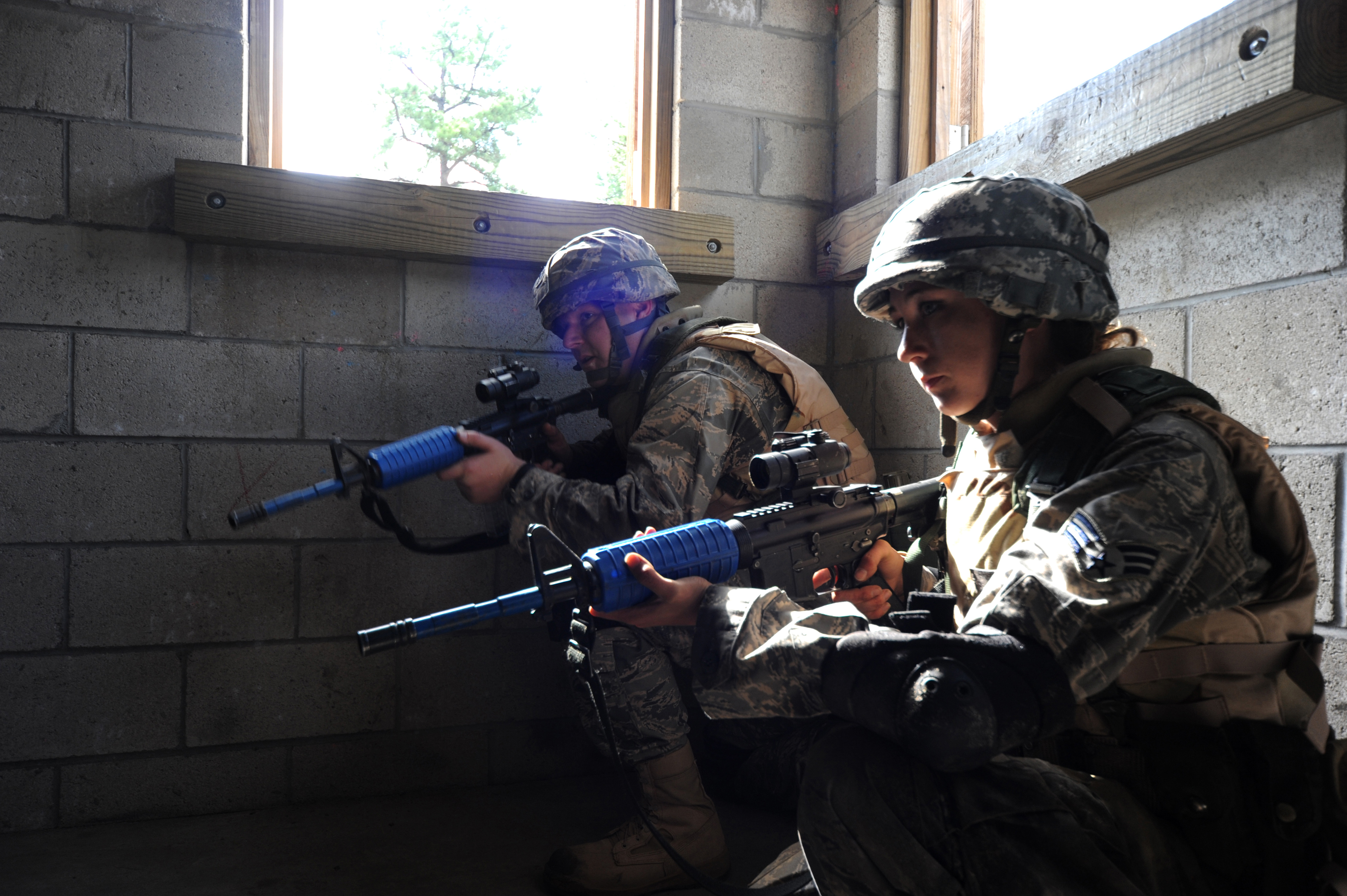 Legal Airmen Kick Down Doors In Functional Acst Training U S