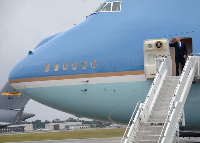 President George Bush waves to the crowd from Air Force One on the Charleston Air Force Base, S.C., flightline Oct. 10. President Bush met with more than 250 Team Charleston members en route to an event at Kiawah Island, S.C. (U.S. Air Force photo/Airman 1st Class Katie Gieratz)