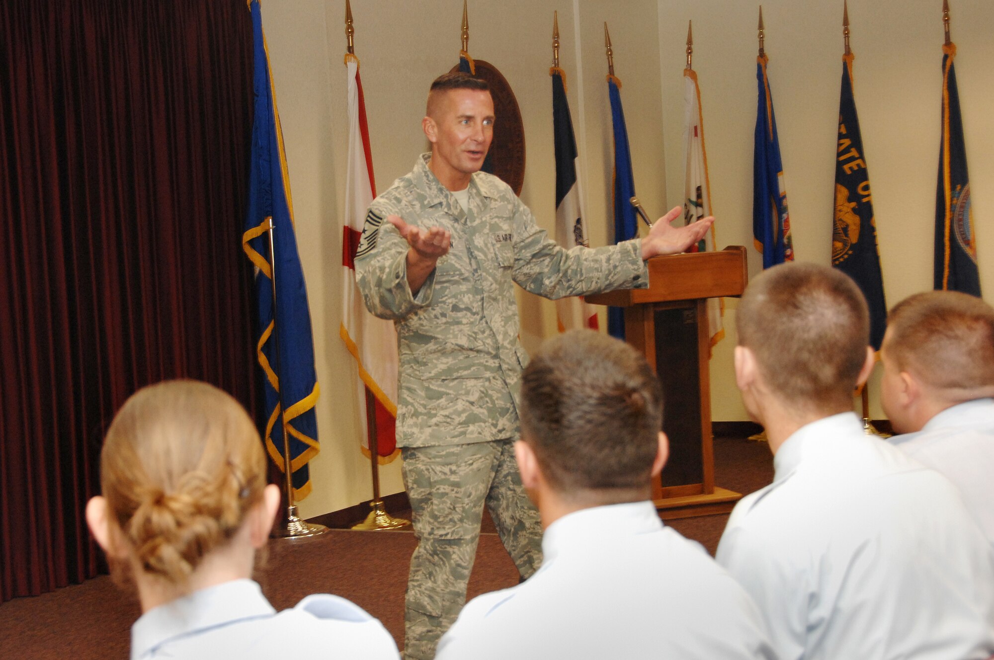 Chief Master Sgt. Joseph Barron, Air Mobility Command command chief, addresses students at Paul P. Ramoneda Airman Leadership School during his visit to Travis Oct. 2. (U.S. Air Force photo/Amanda Lopez)