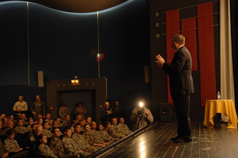 SECAF visits Ramstein, discusses leadership priorities > Ramstein Air