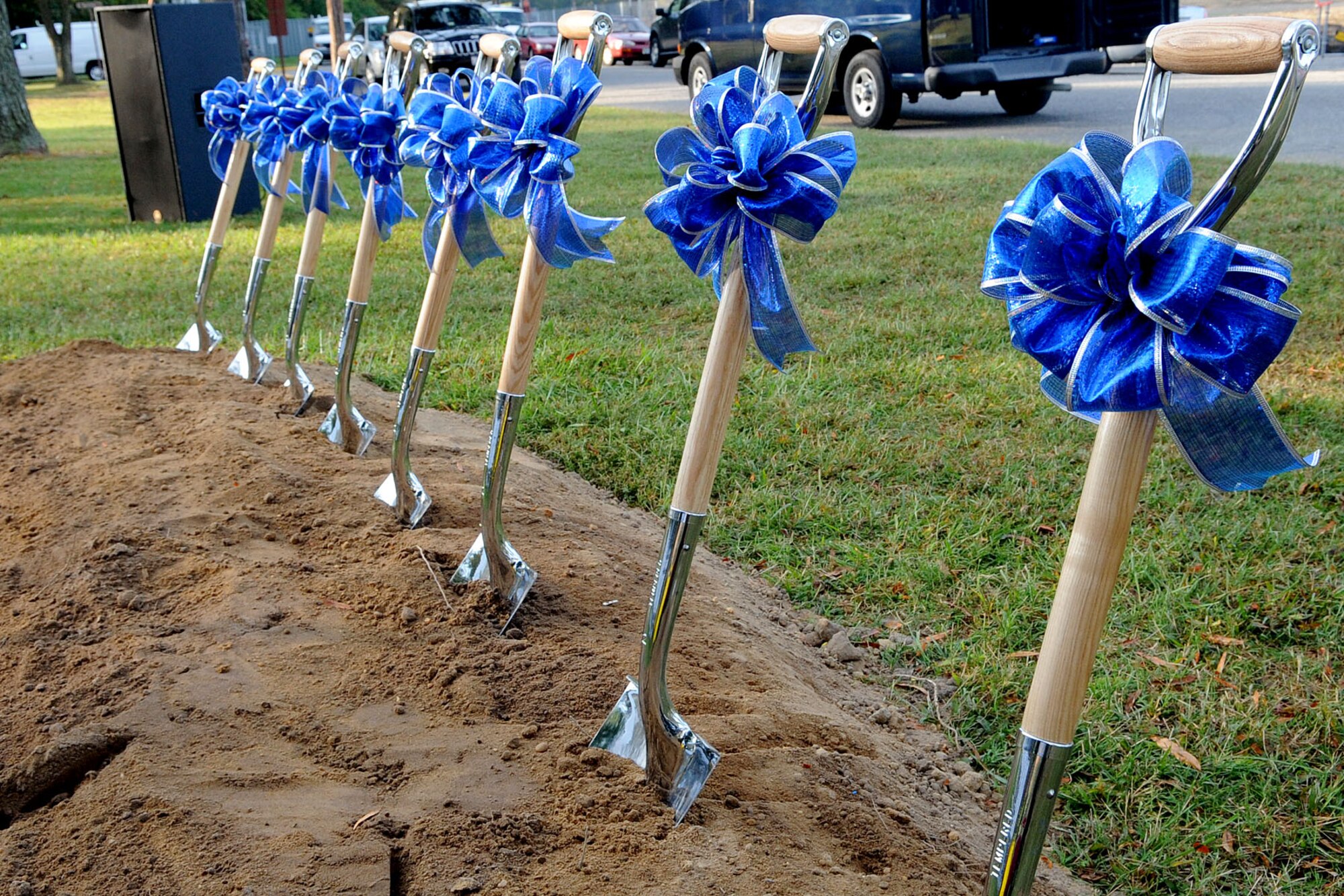 LANGLEY AIR FORCE BASE, Va. -- Shovels used for the ground breaking ceremony at Bethel Manor for the new Landings at Langley housing community are shown Oct. 15.  Development on more than 1,400 housing units is estimated to cost over $300 million and be completed by September 2014.  (U.s. Air Force photo/Airman Rebecca Montez)
