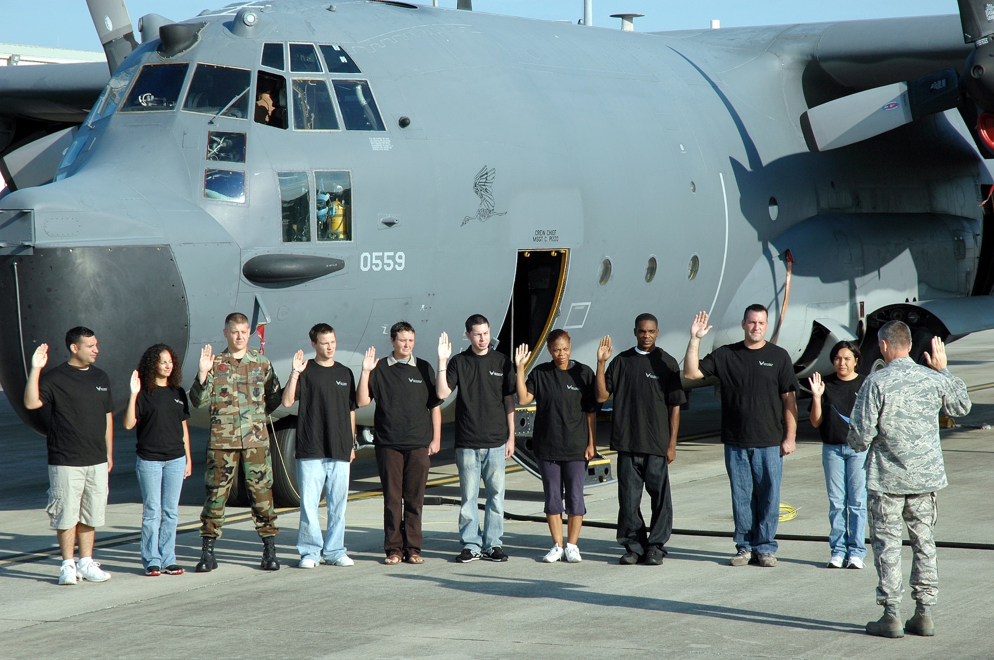 The 919th Special Operations Wing Commander Colonel Steven J. Chapman enlists 10 Air Force Reservists into the Air Force Reserves. The enlistment was held on 4 Oct, 2008. The enlistment took place on the flight line in front of an MC 130 Talon from the 711th Special Operations Squadron. The enlistees from left to right are: SSgt Christian Chavez, SSgt Leah Chavez, SrA Klayton Porter, A1C Nathan Horton III, AB Sharon A. Holton, AB Michael Velez, AB Sareatha Amos, AB Isaac Polnitz, SSgt Robert Anger, and A1C Dawn J. Baldwin. (U.S. Air Force photo by TSgt Monique A. Randall)