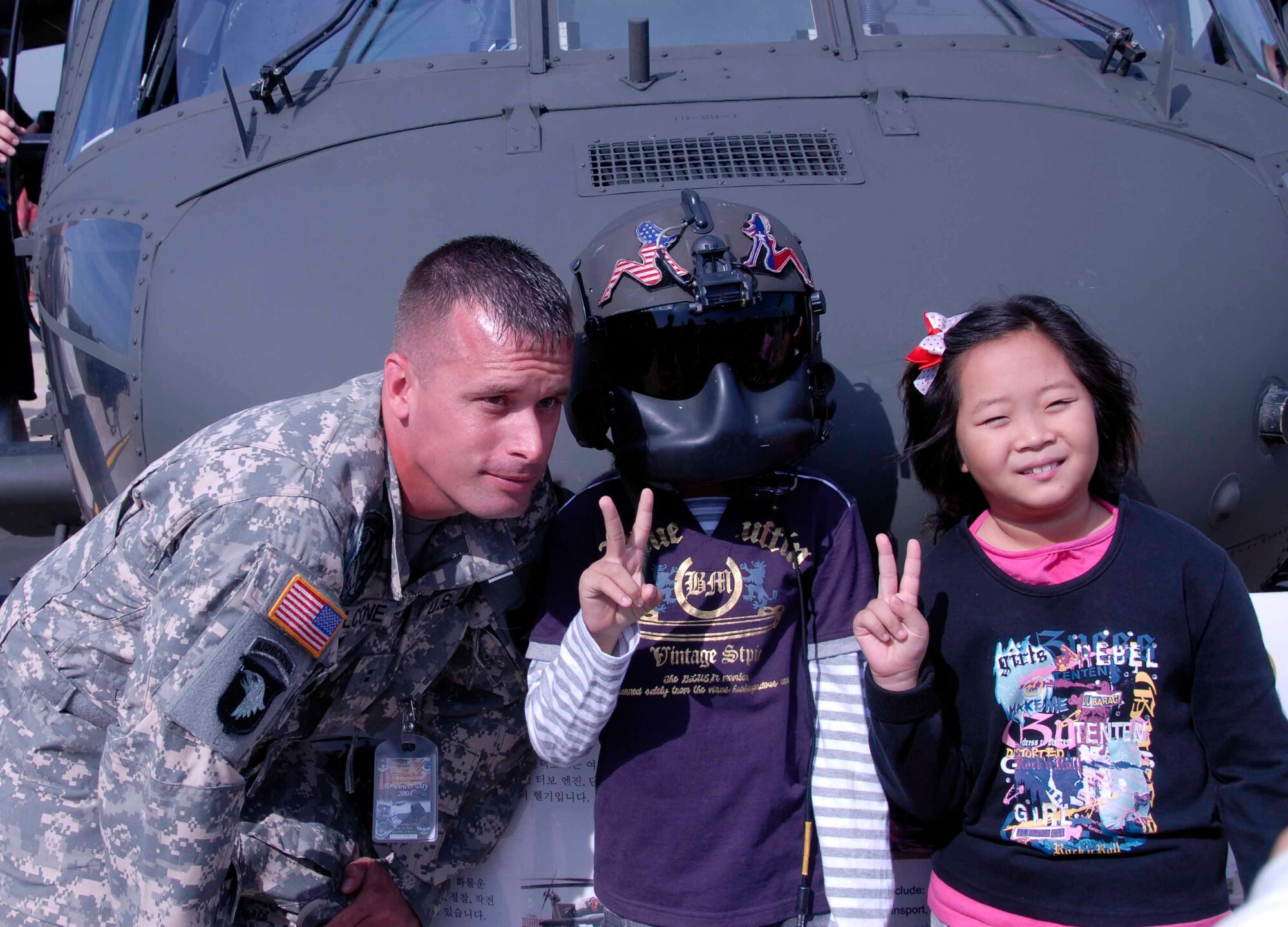 OSAN AIR BASE, Republic of Korea -- The 51st Fighter Wing hosted its annual Air Power Day Oct. 11 and 12. This year’s event commemorated the 60th anniversaries of both the 51st FW and the Republic of Korea Armed Forces. Attendees were treated to aerial demonstrations displaying the warfighting capabilities of the Republic of Korea and the United States aircraft, as well as static displays of the U.S. Army Patriot Missile System and various ROK Army Air Defense Artillery Systems. (U.S. Air Force photo/Staff Sgt. Candy Knight)