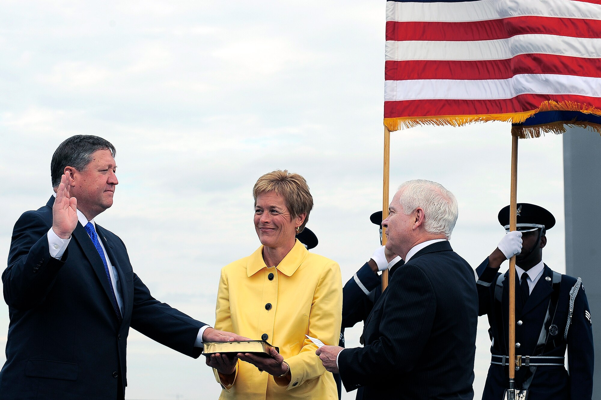 U.S. Defense Secretary Robert M. Gates swears in Secretary of the Air Force Michael B. Donley at a ceremony Oct. 17 at the Air Force Memorial in Arlington, Va., as his wife, Gail Donley, looks on. (Department of Defense photo/Tech. Sgt. Jerry Morrison)