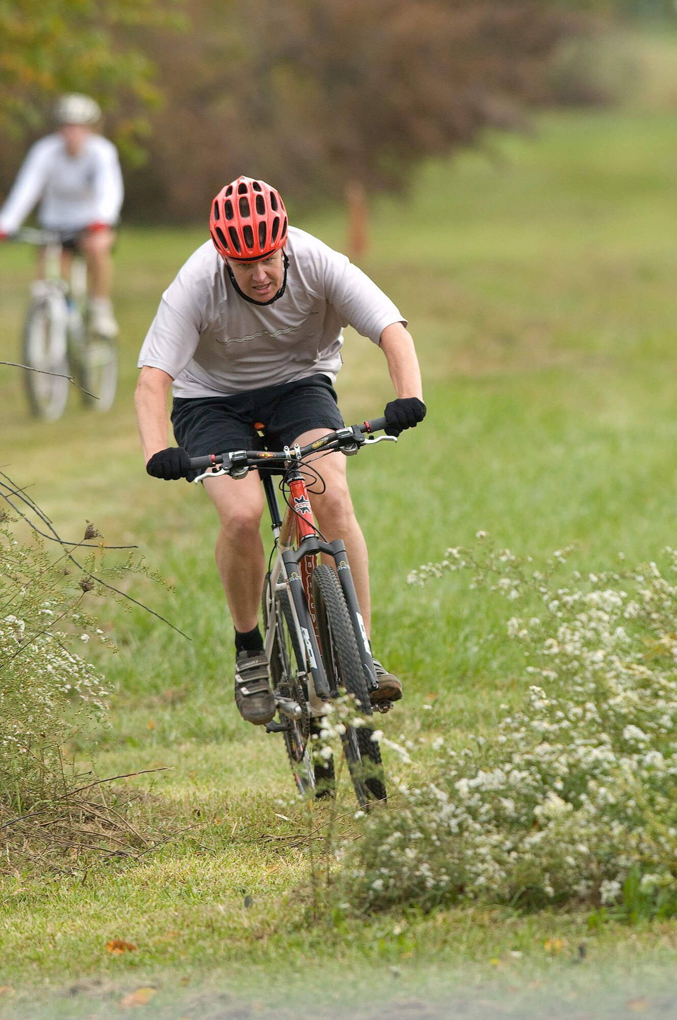 Tech. Sgt. Erik Appeldoorn, 9th Airlift Squadron, takes third place in the Individual Cycling event during Wing Sports Day Oct. 17. (U.S. Air Force photo/Jason Minto)