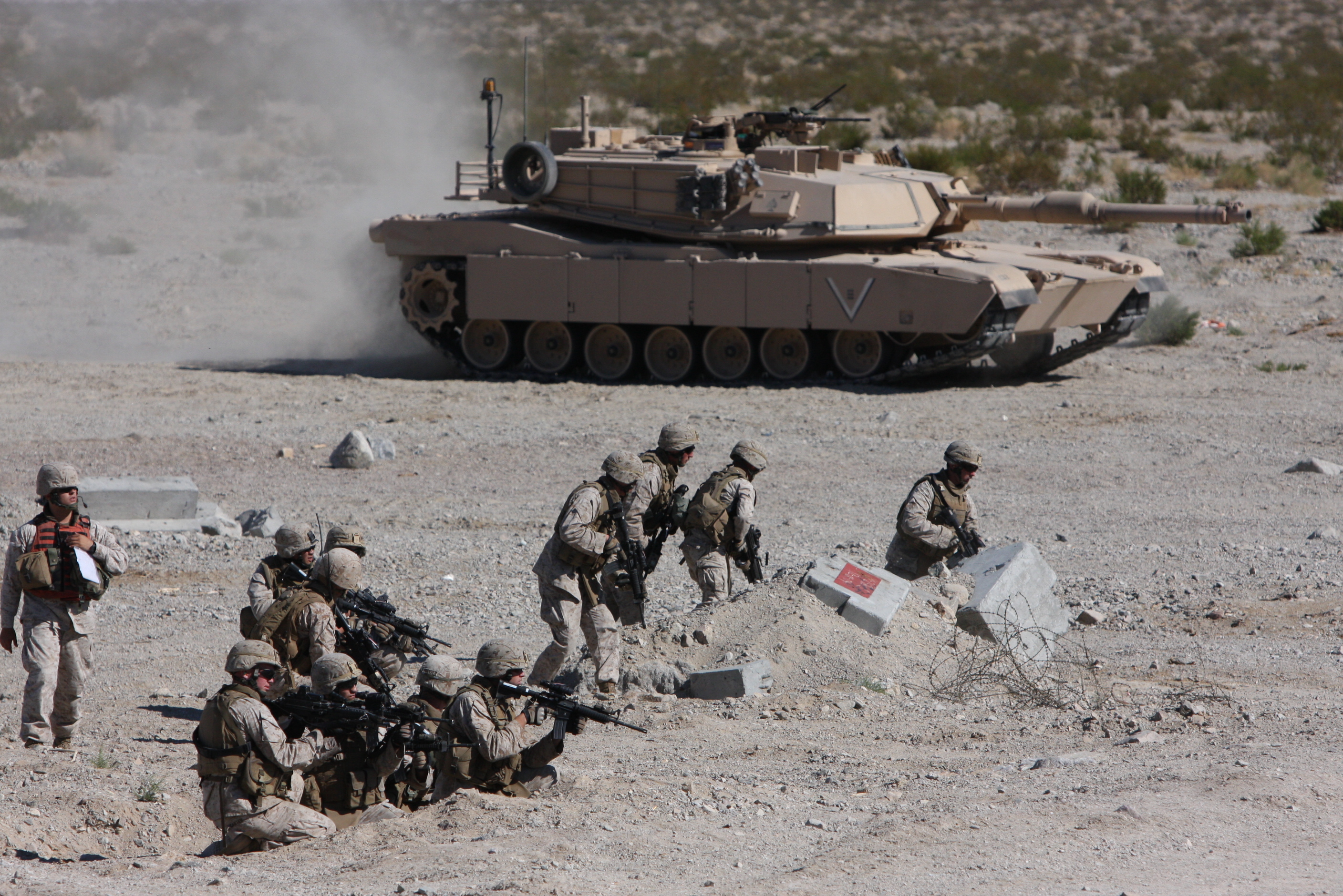 1st Tanks rumble with the Aussies > Marine Corps Air Ground Combat