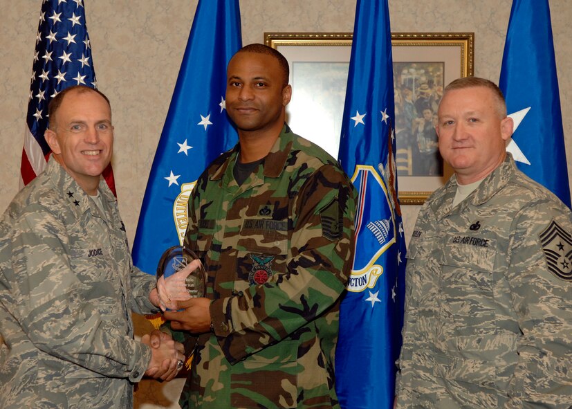 SNCO of the Quarter – Master Sgt. Gary Rucks, AFDW/A7XF, NCOIC 