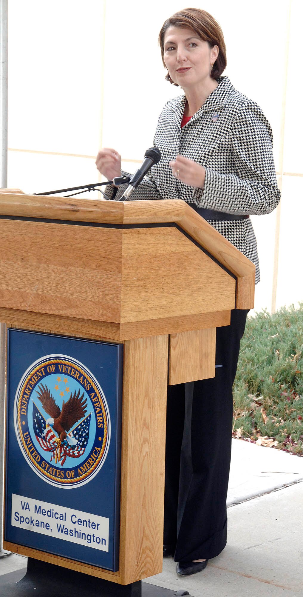 SPOKANE, Wash. – Washington Congresswoman Cathy McMorris Rodgers remarks on the importance of Veteran Affairs hospitals throughout the country Oct. 17. (U.S. Air Force photo / Staff Sgt. JT May III)