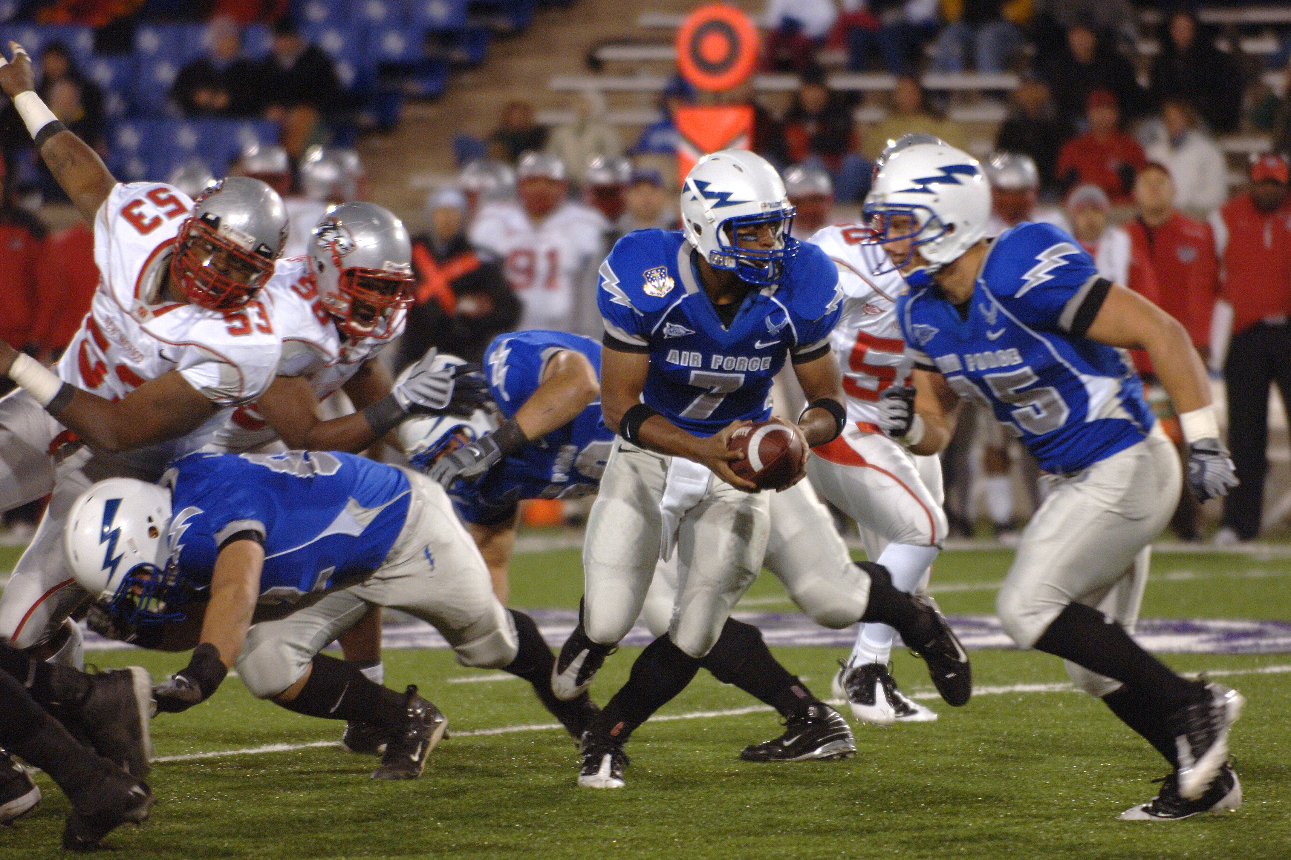 Football Opportunistic Falcons topple New Mexico