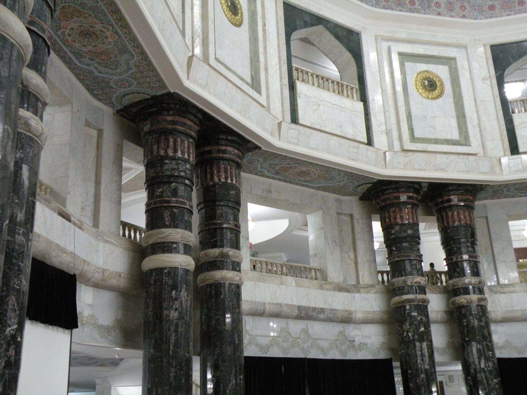 Al Faw Palace was Saddam Hussein's home in Baghdad. Staff Sgt. Scott Gaitley, 931st Air Refueling Group historian, took this photo while visiting the palace during his current deployment in support of Operation Iraqi Freedom. The interior of the palace is "quite beautiful," Sergeant Gaitley said. (Courtesy photo)                                