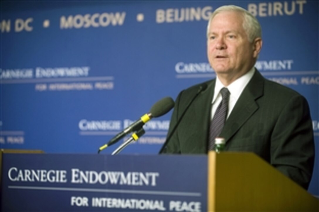 Defense Secretary Robert M. Gates addresses the Carnegie Endowment for International Peace on the topic of the U.S. nuclear policy in Washington D.C., Oct. 28, 2008.