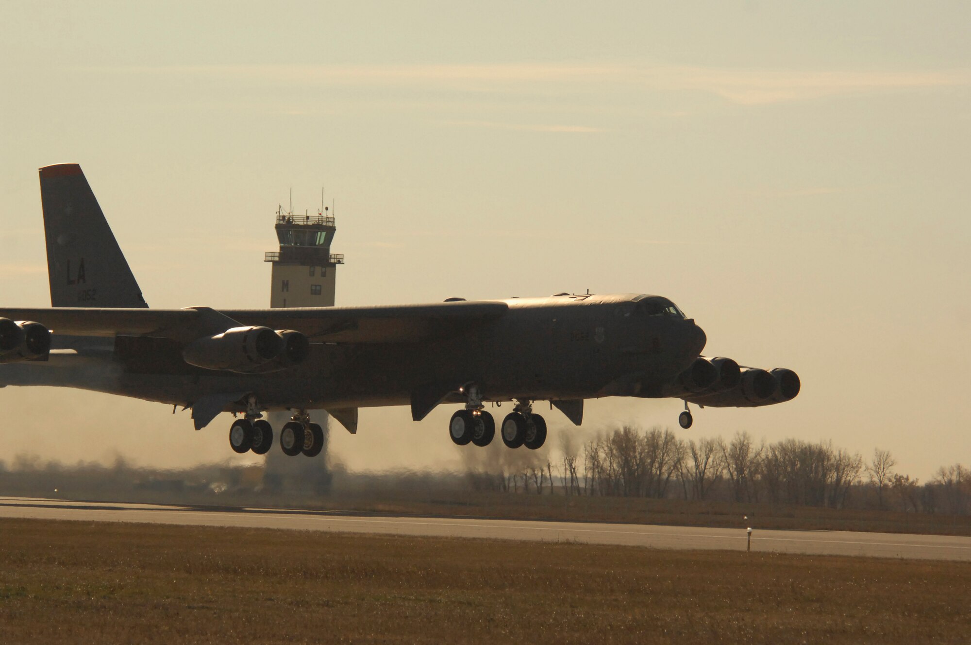 MINOT AIR FORCE BASE, N.D. -- A B-52H Stratofortress from Barksdale AFB, La., takes off during during a rapid-launch scenario here Oct. 28 as part of Prairie Vigilance 09-2, a combined-training exercise between the 5th Bomb wing here and the 2nd Bomb Wing at Barksdale AFB. The purpose of PV 09-2 was to exercise, evaluate and validate the 5th BW’s war-fighting capability in support of its Emergency War Order mission. The exercise, which lasted from Oct. 21 to 28, included aircraft generation/employment and aircrew testing/certification. (U.S. Air Force photo by Senior Airman Joe R. Rivera Jr.)
