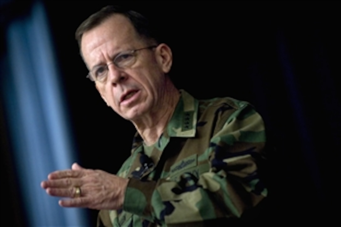 U.S. Navy Adm. Mike Mullen, chairman of the Joint Chiefs of Staff, addresses students assigned to the Air War College, Maxwell Air Force Base, Montgomery, Ala., Oct. 28, 2008.