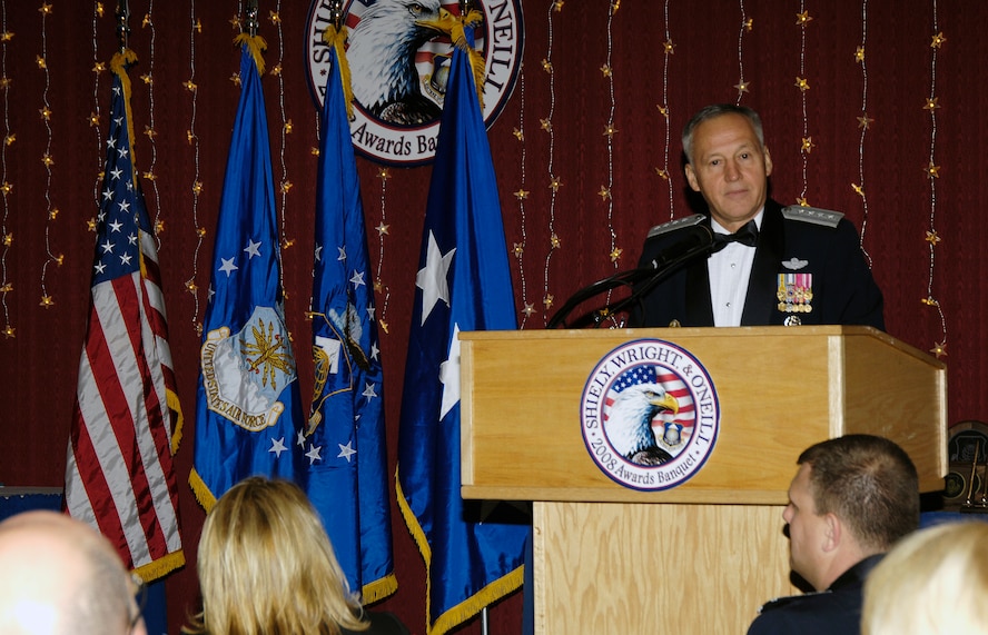HANSCOM AIR FORCE BASE, Mass. - Gen. Bruce Carlson, commander of Air Force Materiel Command, addresses the audience for the Electronic Systems Center's Shiely, Wright and O'Neill Awards Banquet at Hanscom's Minuteman Club last night. General Carlson also joined Assistant Secretary of the Air Force for Acquisition Sue Payton and several other senior Air Force leaders for the Command and Control and Combat Support Acquisition Portfolio review at Hanscom Oct. 29 and 30. (Photo by Linda LaBonte-Britt)
