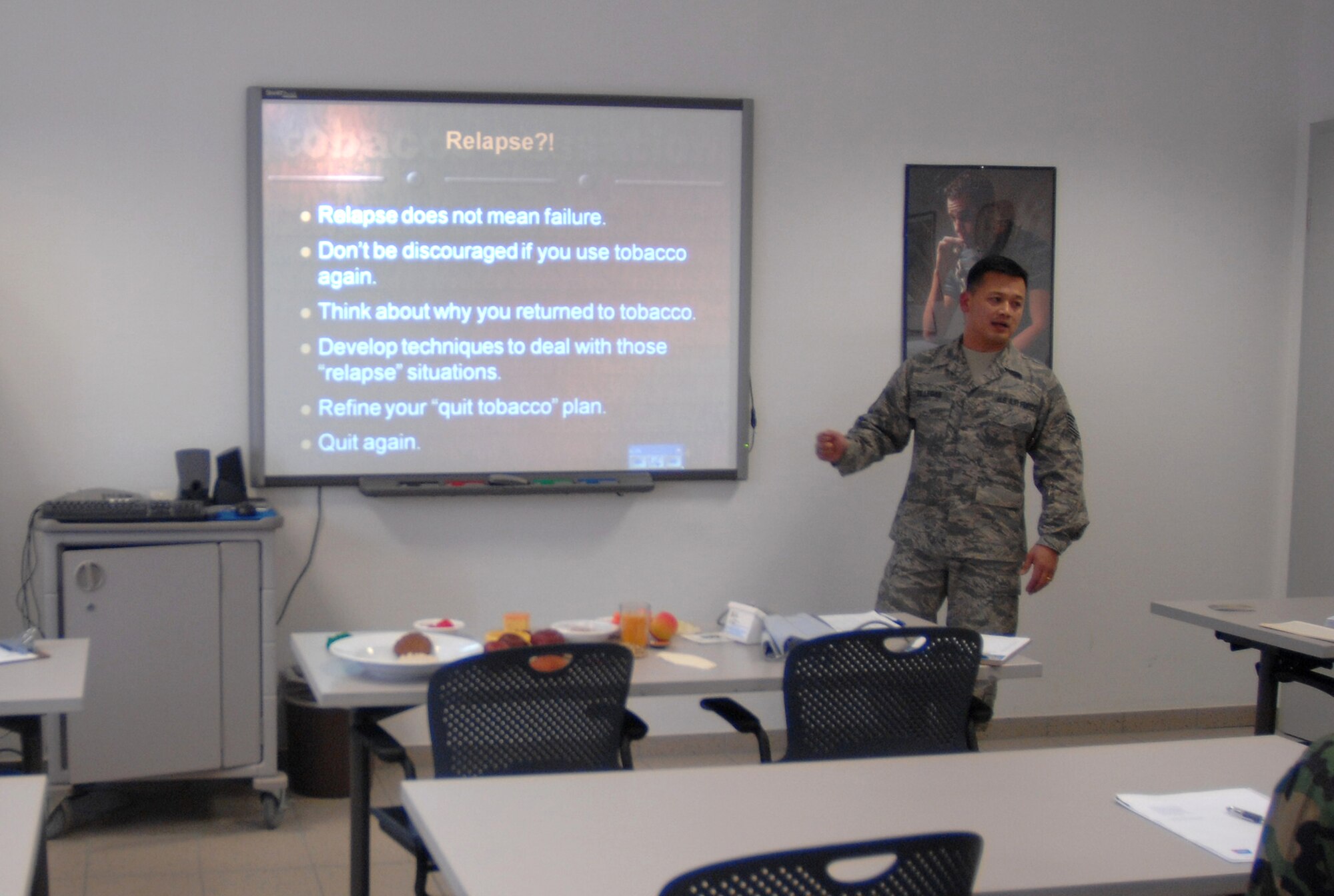 Tech. Sgt. Osmundo Villegas, 435th Medical Group, teaches a quit tobacco use cessation class, Ramstein Air Base, Germany, Oct 29, 2008. November is the Air Force's Quit Tobacco Use Month. (U.S. Air Force photo by Airman 1st Class Heidi Holston)