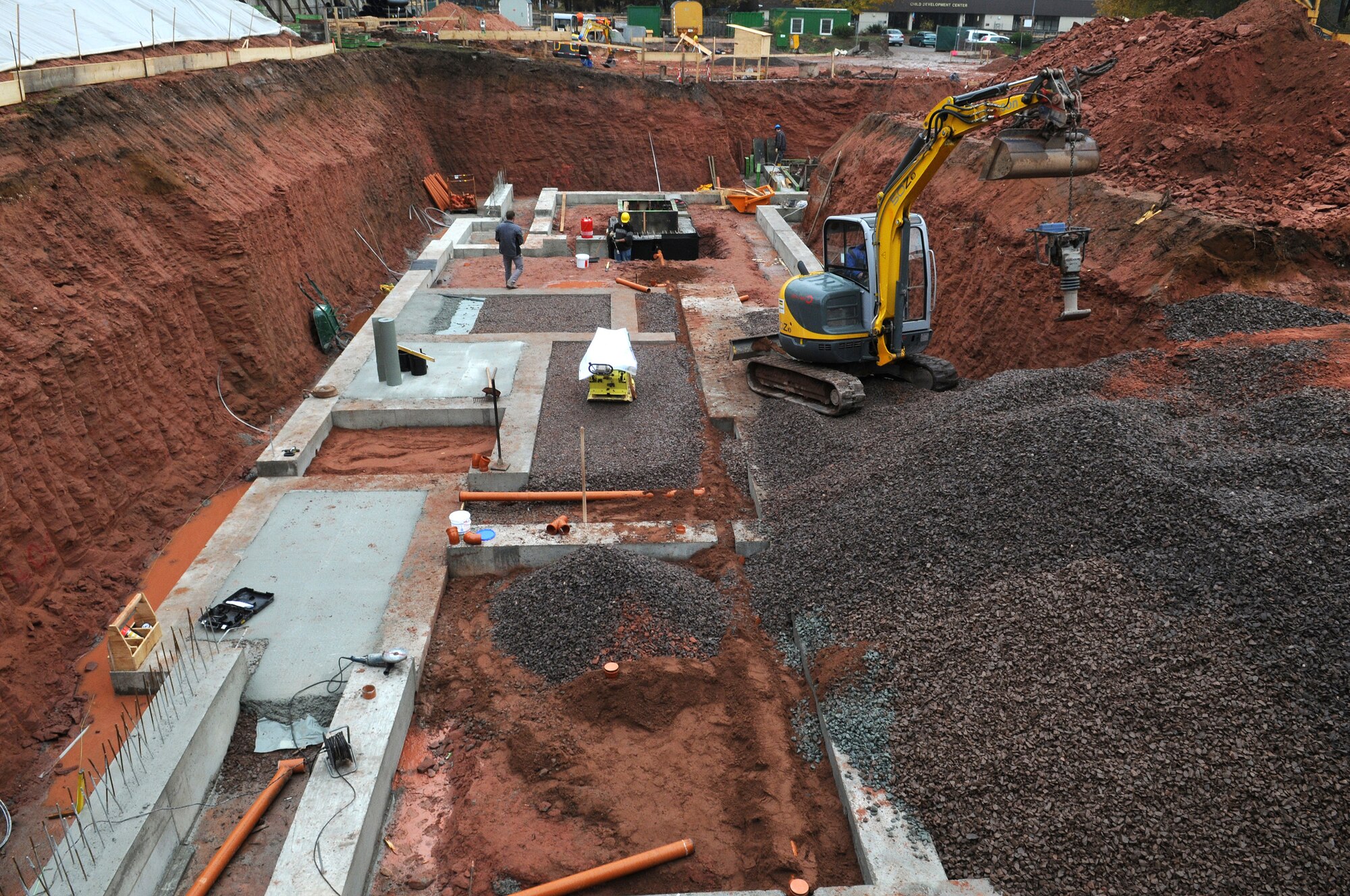 Construction takes place to build the new Child Development Center, Ramstein Air Base, Germany, Oct. 29, 2008. The Child Development Center is planned to be completed by Jan. 2010. (U.S. photo by Airman 1st Class Grovert Fuentes-Contreras)