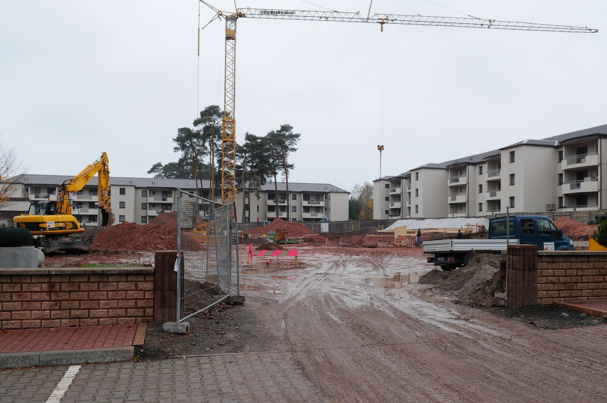 Construction takes place to build the new Child Development Center, Ramstein Air Base, Germany, Oct. 29, 2008. The Child Development Center is planned to be completed by Jan. 2010. (U.S. photo by Airman 1st Class Grovert Fuentes-Contreras)