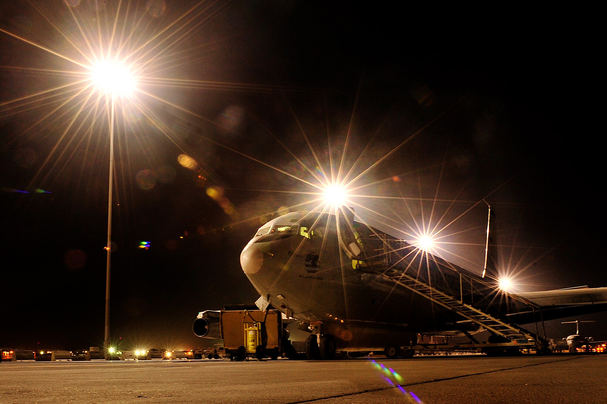 A U.S. Air Force E-8C Joint Surveillance Target Attack Radar System (Joint STARS) from the 7th Expeditionary Air Combat and Control Squadron sits on the ramp before a mission over Iraq on Sept. 1. This flight marks 116th Air Control Wing’s Joint STARS 40,000 combat hours supporting the Global War on Terror. The E-8C Joint STARS is an airborne battle management, command and control, intelligence, and reconnaissance platform. (U.S. Air Force photo/Staff Sgt. Aaron Allmon II)