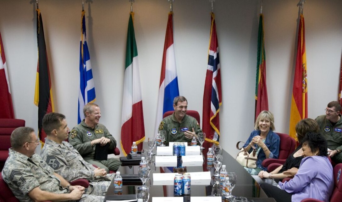 Gen. Stephen Lorenz, commander of Air Education and Training Command, gets aquainted with the 80th Flying Training Wing leadership Sept. 3 while touring the 80th FTW. (U.S. Air Force photo/ Lt. Col. Ternell Washington)