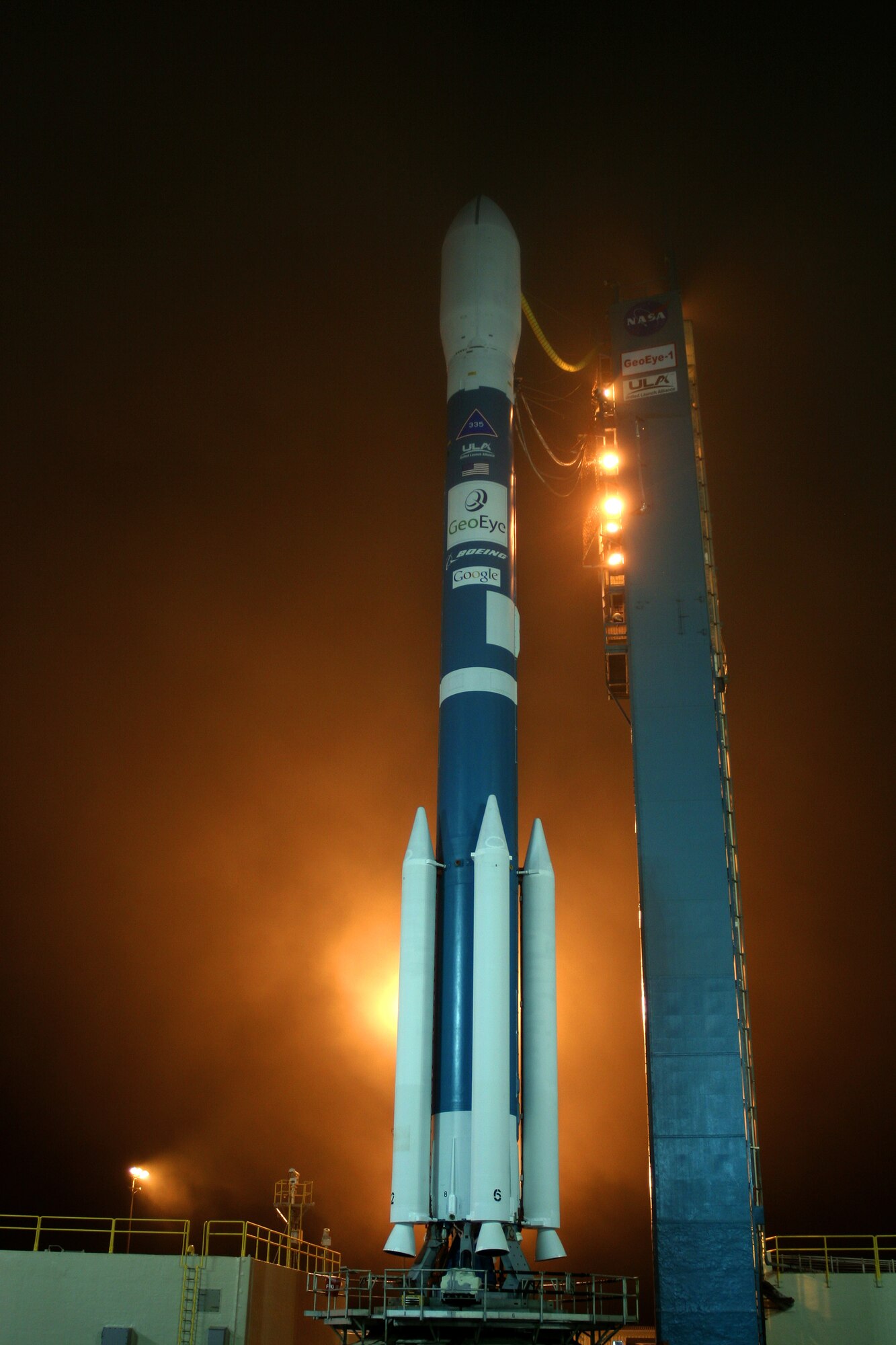 VANDENBERG AIR FORCE BASE, Calif.-- Vandenberg AFB successfully launched a Delta II rocket from Space Launch Complex-2 at 11:51 a.m. today. The rocket carried the GeoEye-1 Satellite into a circular Sun-synchronous orbit where the satellite will begin its mission of collecting multispectral or color images of the Earth for both government and commercial organizations. (Courtesy Photo)
