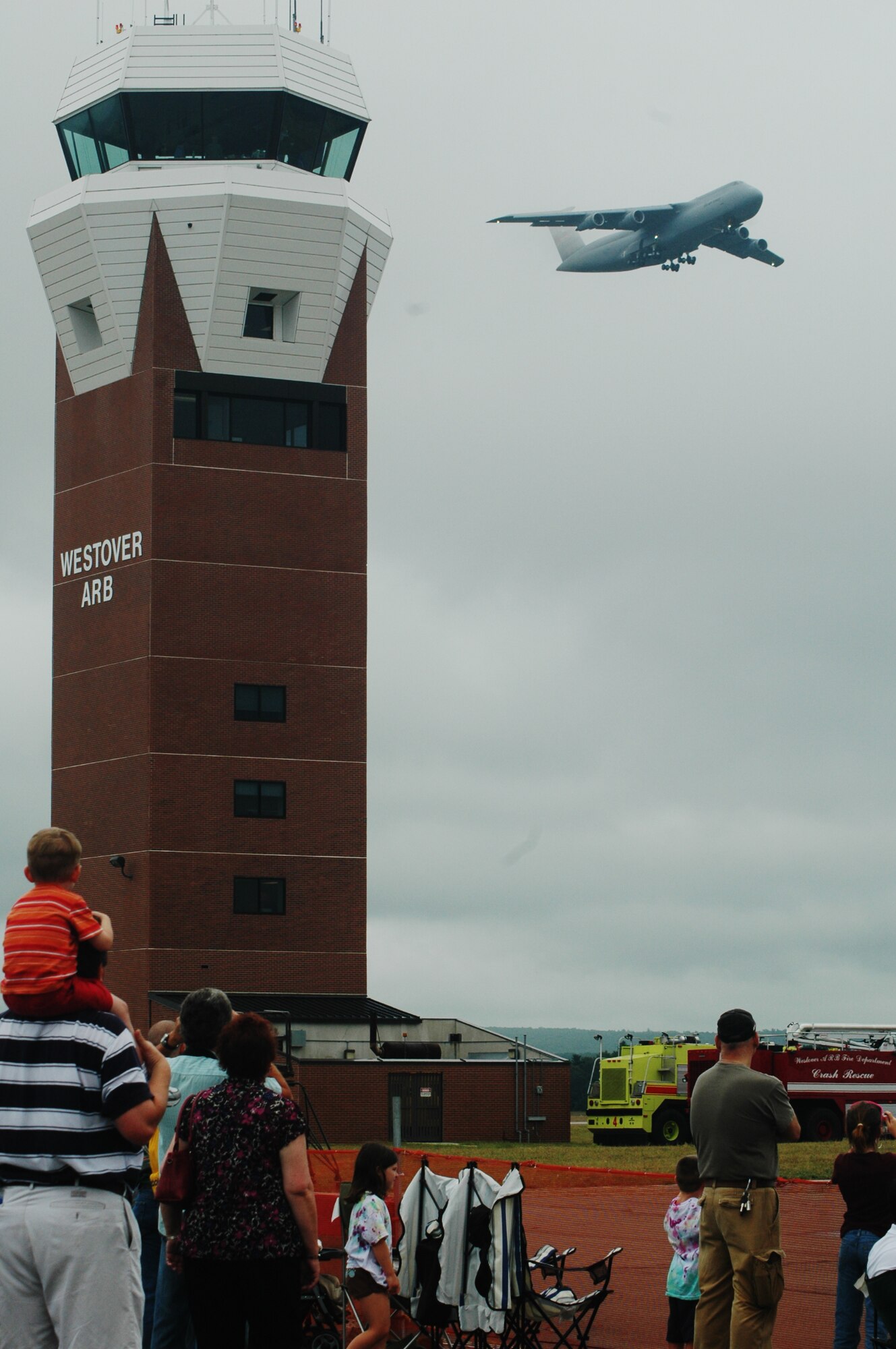 WESTOVER AIR RESERVE BASE, Mass. -- Despite the ominous morning clouds and the threat of huricane Hannah, Saturday's air show performers were able to fly and they were met with loud applause from on-lookers.  Today's show will feature the U.S. Air Force Thunderbirds,the U.S. Navy F-18 Super Hornet demonstration team and other aerobatic performers.  Gates open at 8 a.m. and the show starts at 9 a.m.  The air show is free and open to the public.