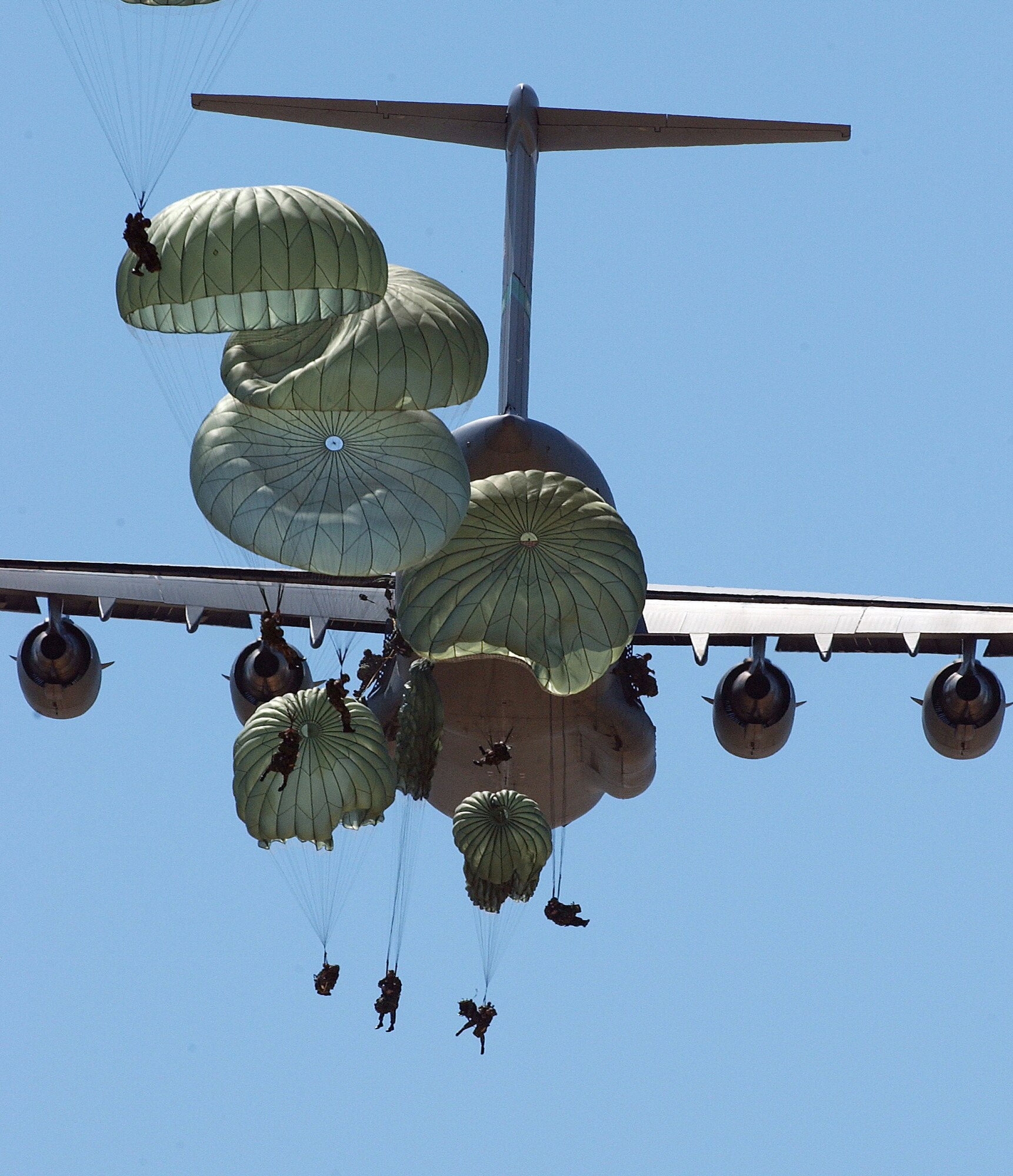 Soldiers and Airmen in the Puget Sound Region will do more than work together from the sky when Joint Base Lewis-McChord becomes a reality in 2010. (U.S. Air Force photo/Tech. Sgt. Scott F. Reed)