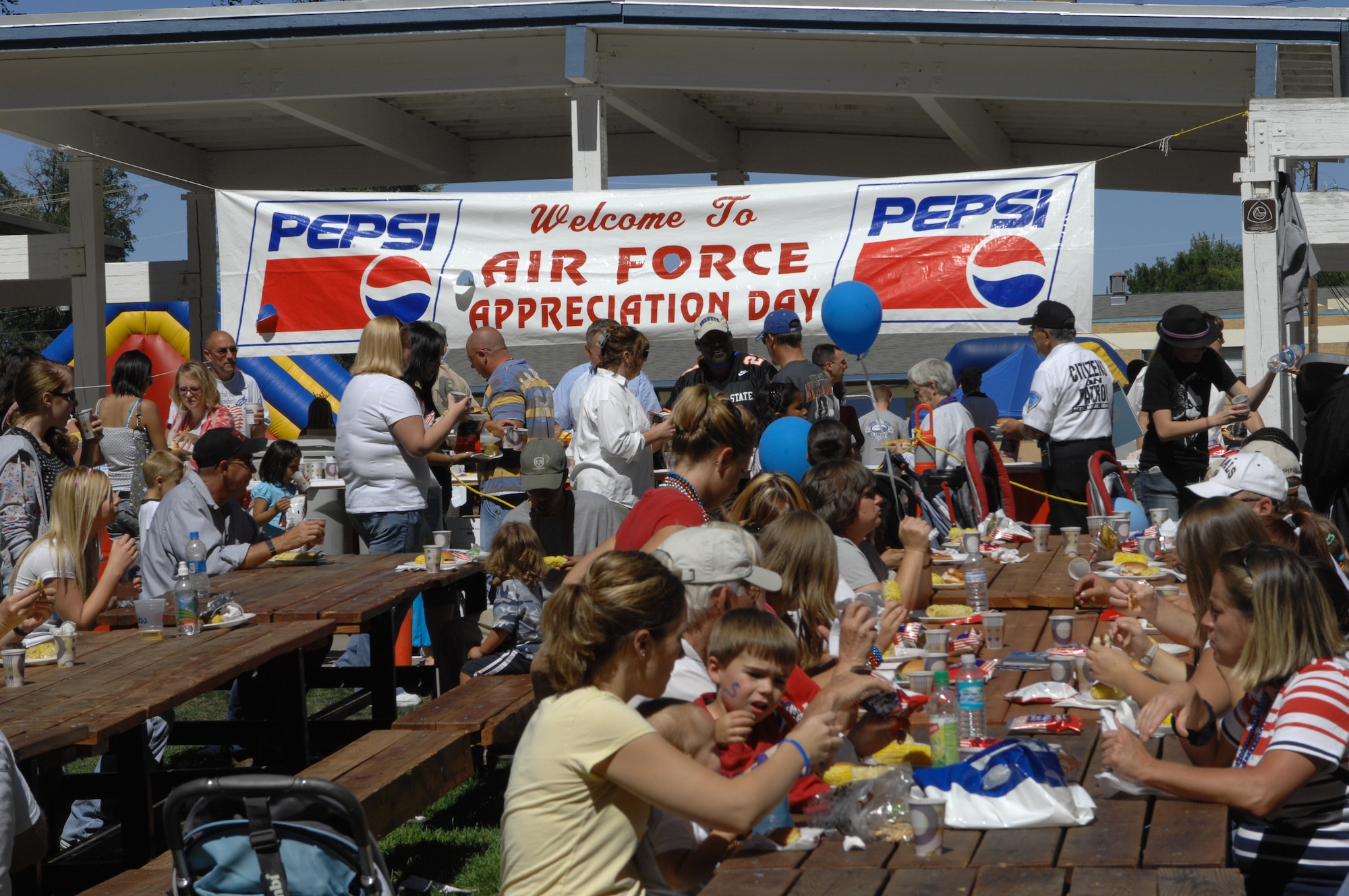 MOUNTAIN HOME AIR FORCE BASE, Idaho -- The free barbecue at Air Force Appreciation Day featured barbecued beef sandwiches, corn-on-the-cob, chips and drinks. The barbecue is a popular event combining 1,000 pounds of beef, with more than 5,000 buns, 5,000 ears of corn and 100 pounds butter to serve more than 5,200 meals. This was the 48th Annual AFAD celebration, which celebrates the friendship and partnership between the community and base. (U.S. Air Force photo/ Airman Deborah Young)