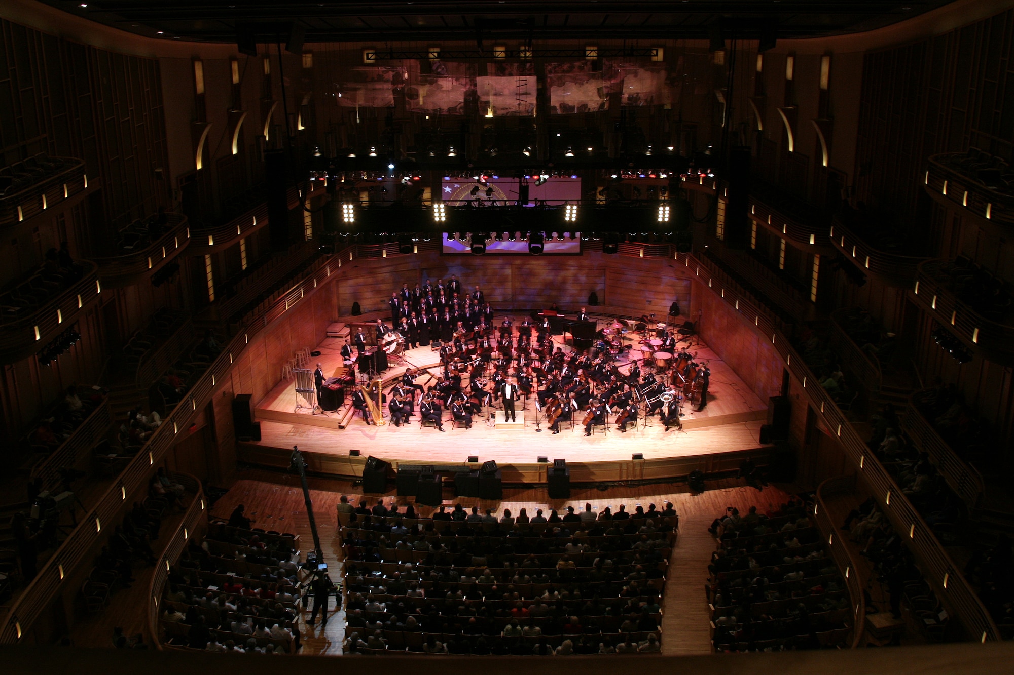 The U.S. Air Force Band TV Special titled "America's Veterans: A Musical Tribute" was taped at the Music Center at Strathmore in North Bethesda, Md. The show features appearances by Patti LaBelle, Clint Black, Cliff Robertson and Jake Shimabukuro. The special will air nationally on public television and overseas on American Forces Network over the Veterans Day holiday.