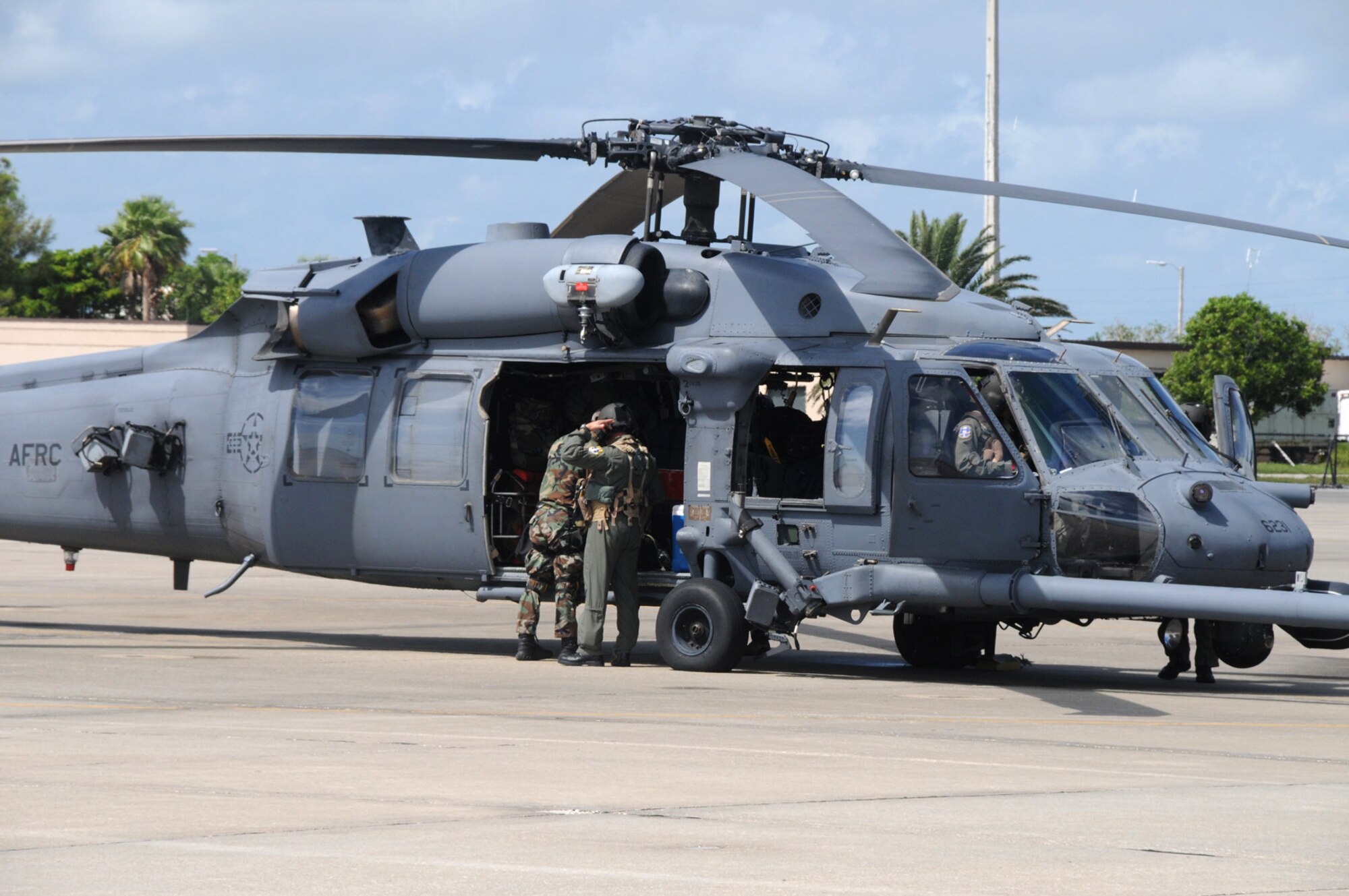 PATRICK AIR FORCE BASE, Fla. --  Air Force Reserve helicopter pilots and crew with the 920th Rescue Wing here make final preparations moments before flying to the Gulf region where  Airmen from the wing will provide search and rescue support for those affected by Hurricane Ike.  (U.S. Air Force photo / Capt. Cathleen Snow)