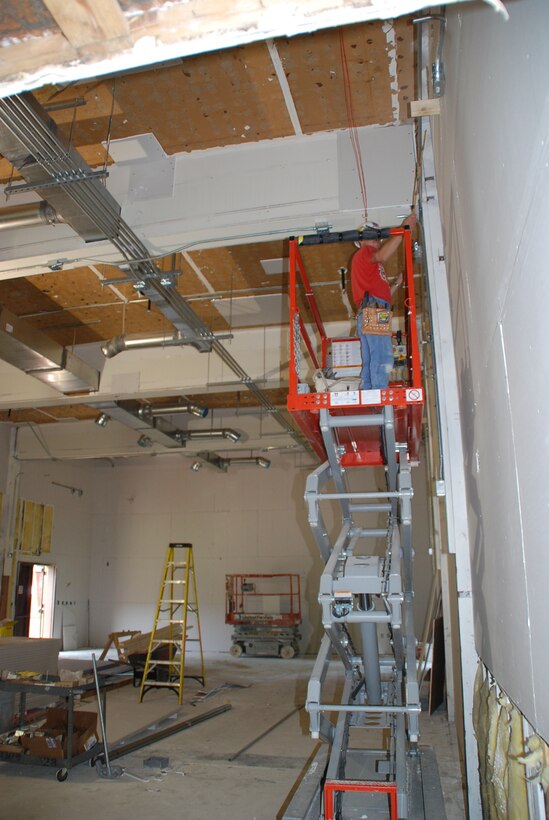 "Look out below" at the 932nd Airlift Wing as contractors continue their progress on the Air Force Reserve Command's Illinois Reserve wing headquarters building.  (U.S. Air Force photo by Dan Oliver)